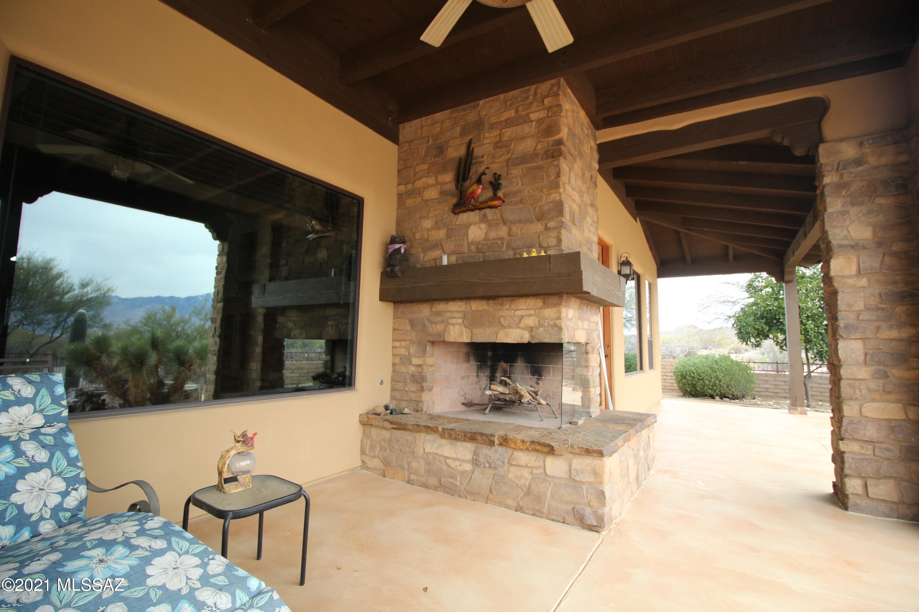 La Cholla Airpark - Residential