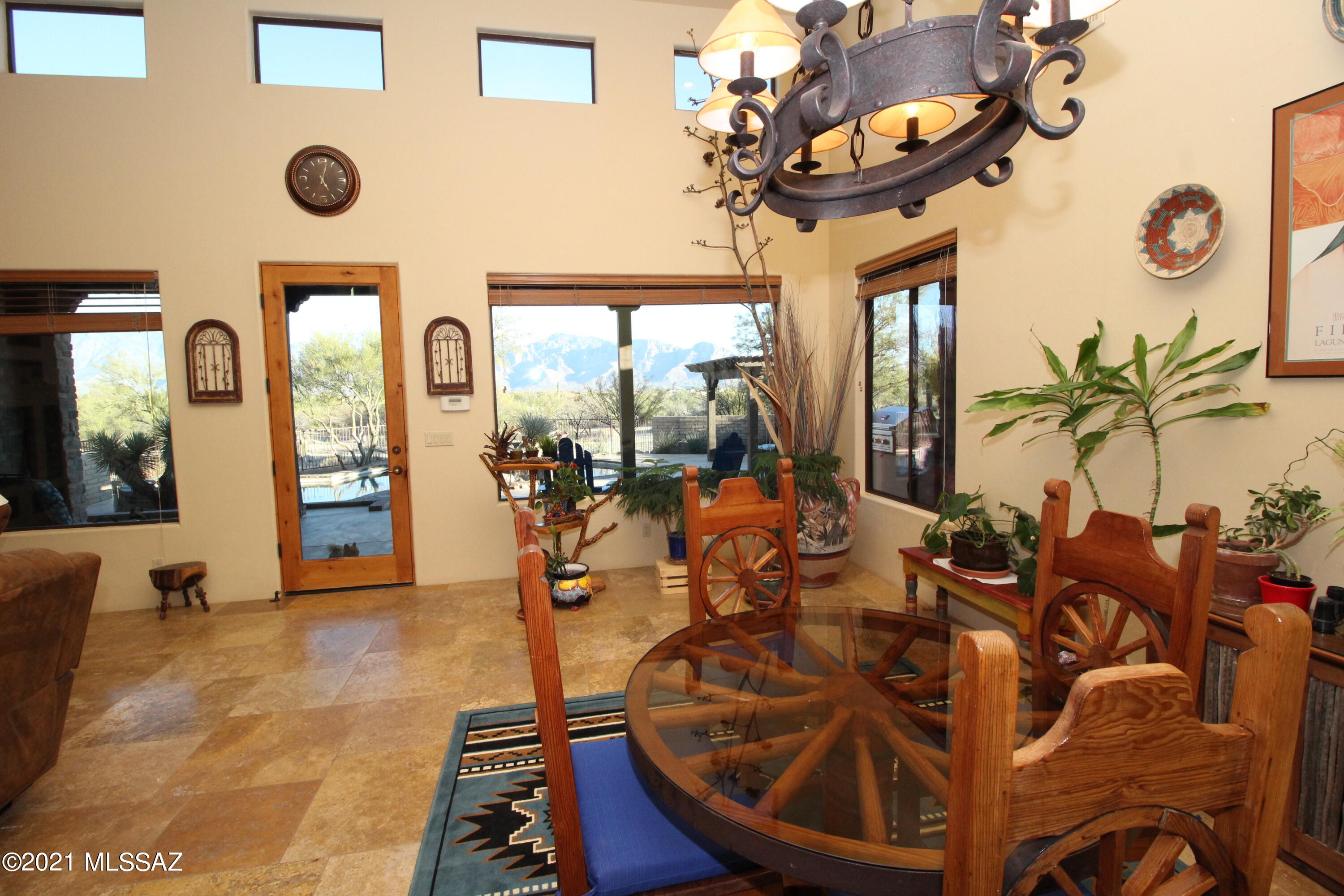 La Cholla Airpark - Residential