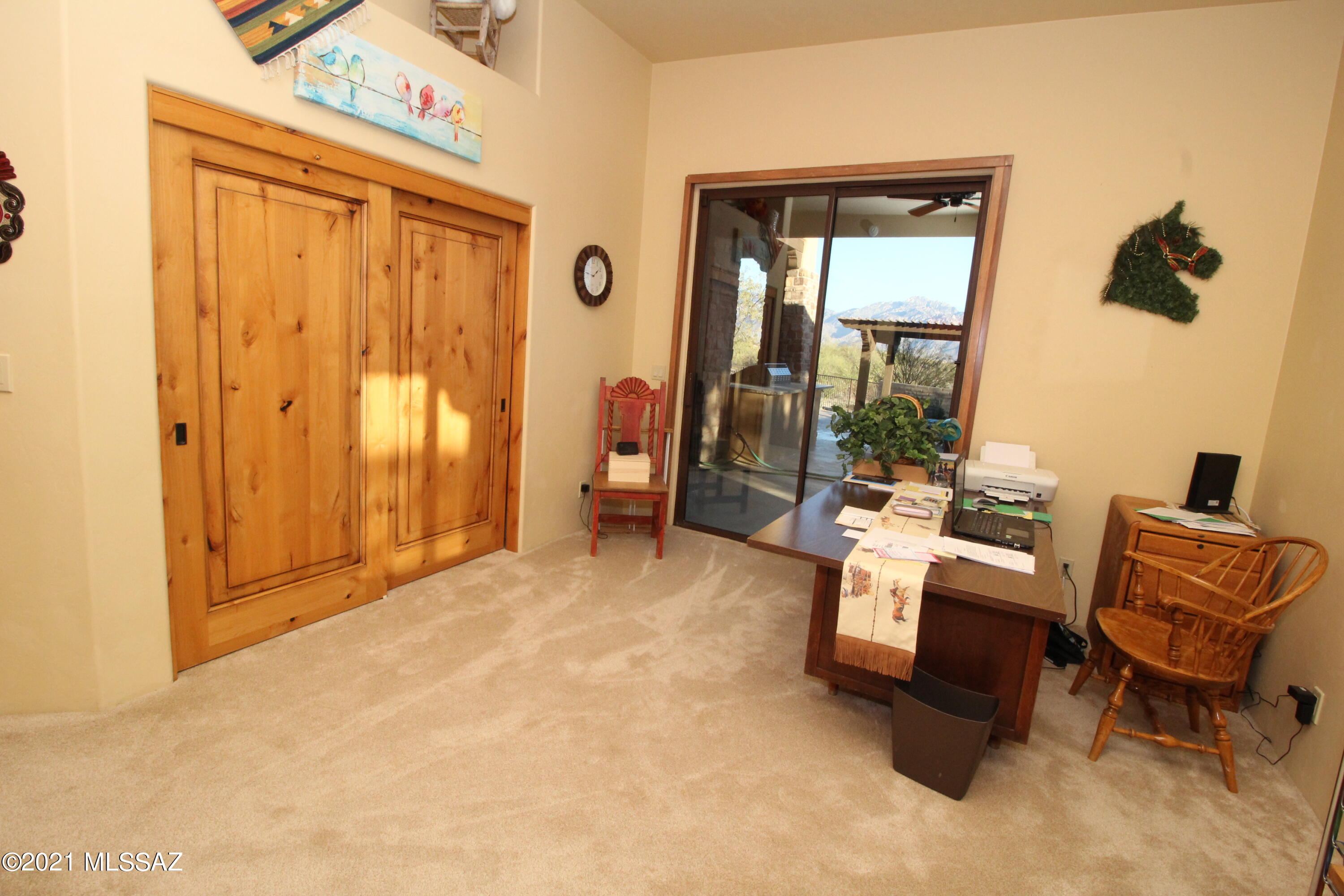 La Cholla Airpark - Residential