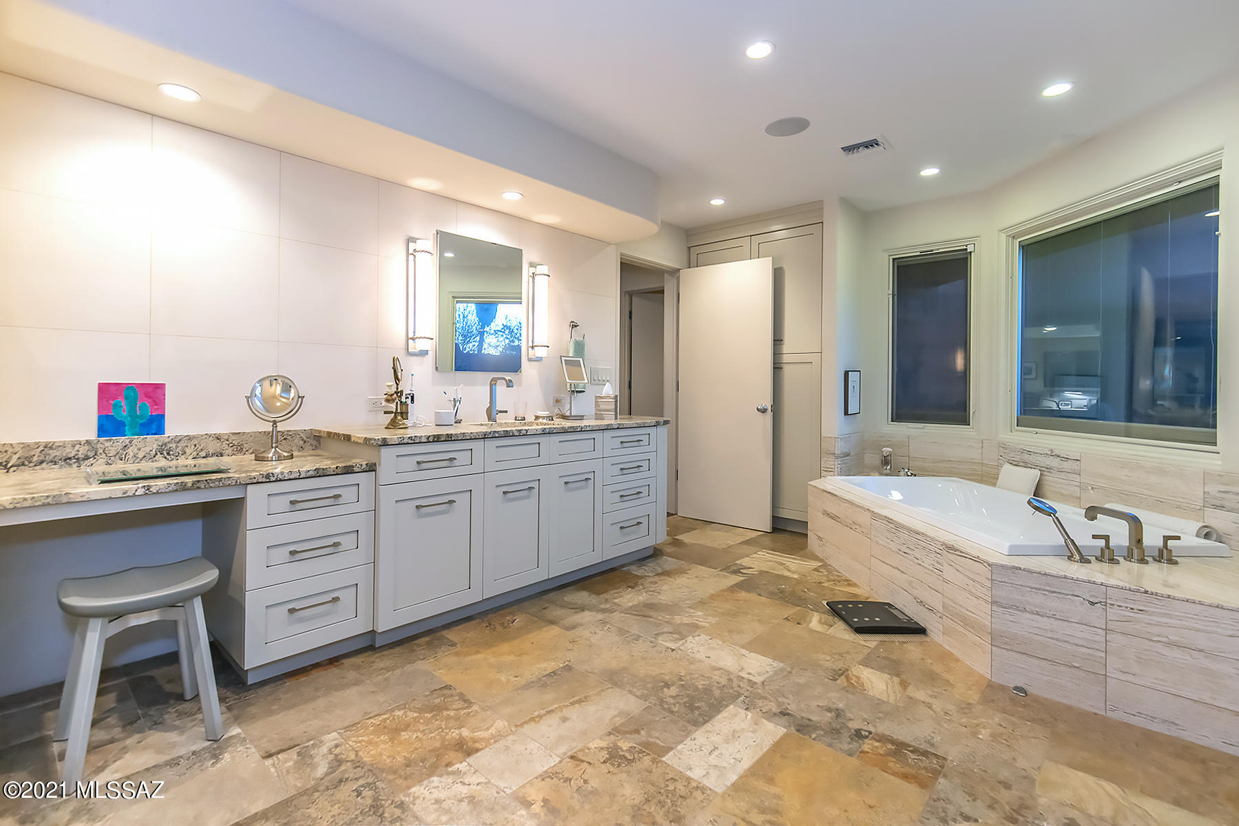 Catalina Foothills Est 9 - Residential