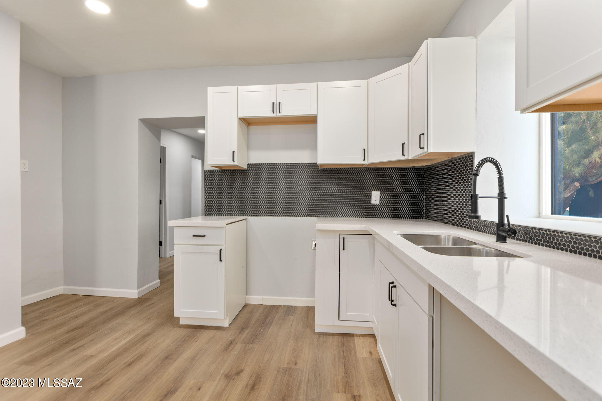 Sunset Villa Addition - Residential