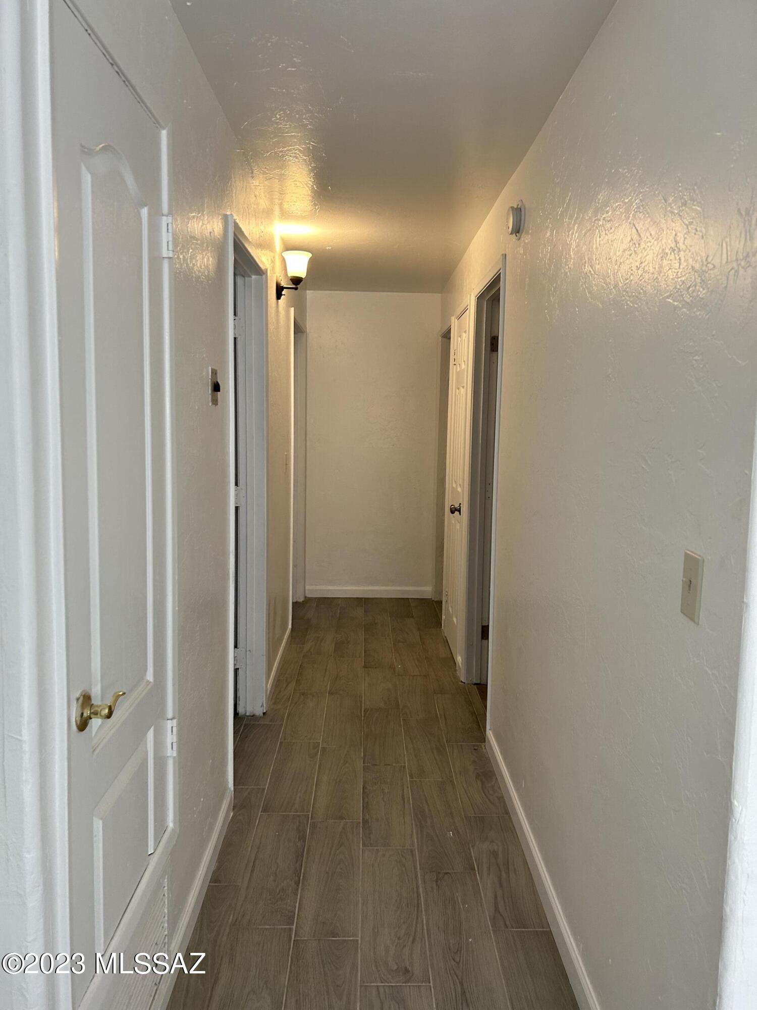 Dos Palmas (1-16) - Residential