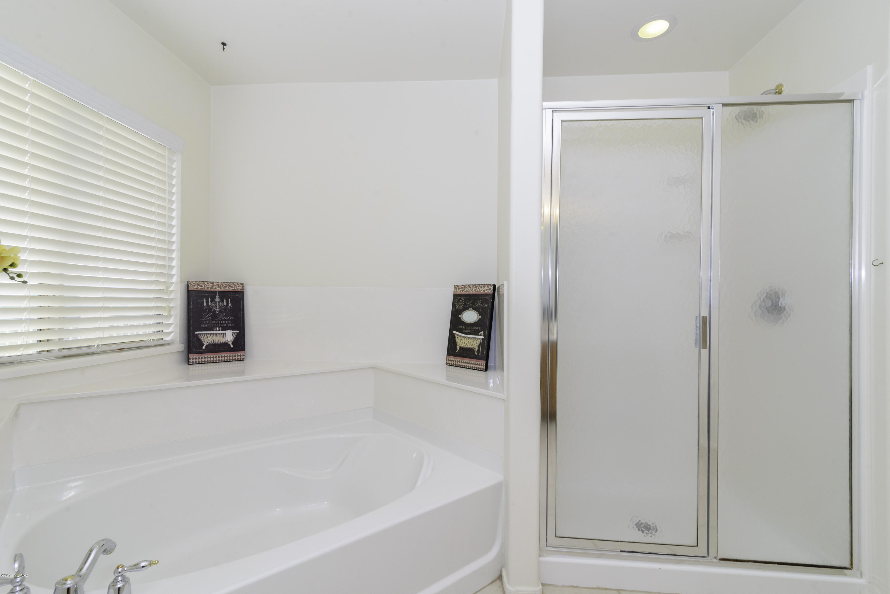 Continental Reserve Blk. 15 (1-66) - Residential