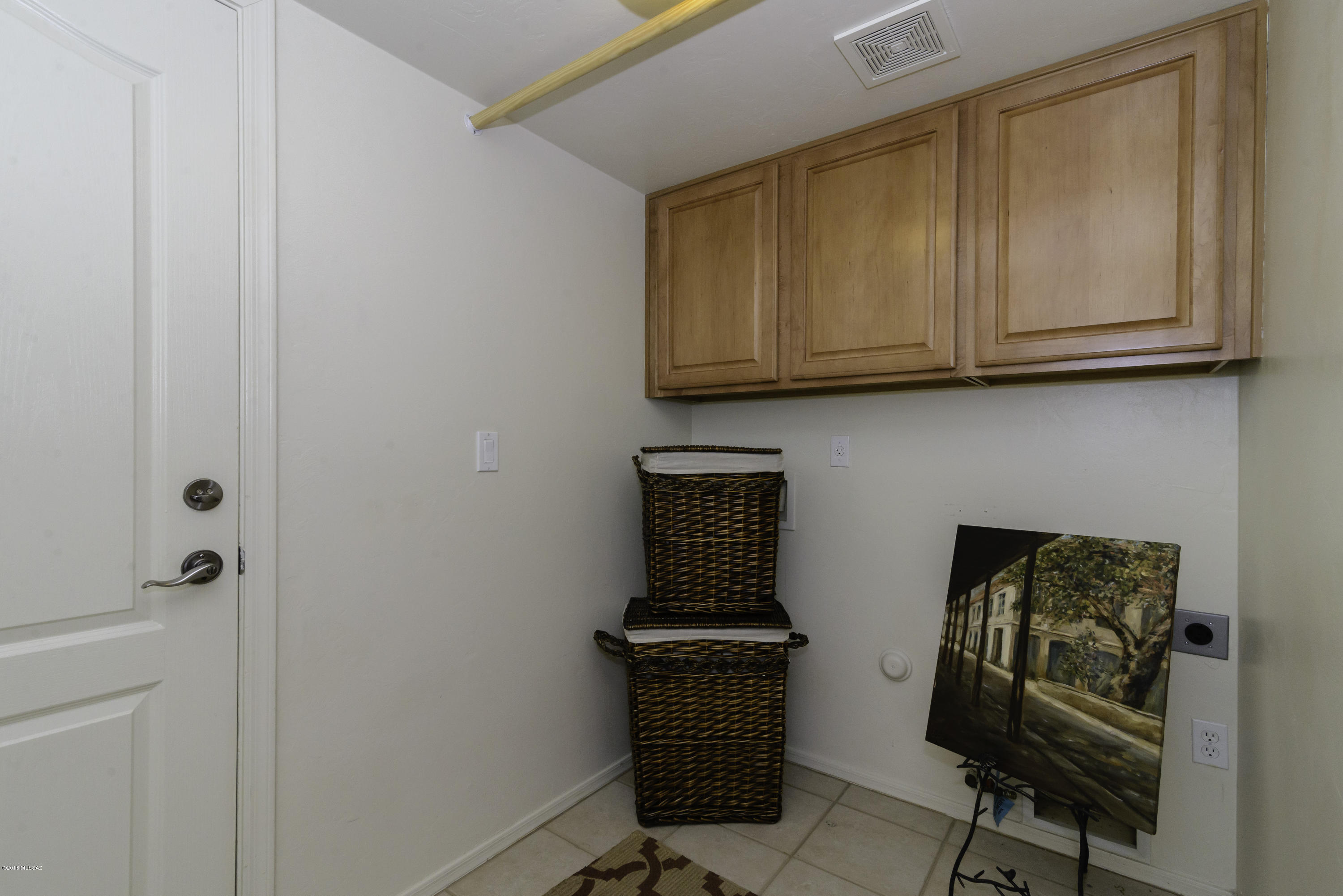 Continental Reserve Blk. 15 (1-66) - Residential