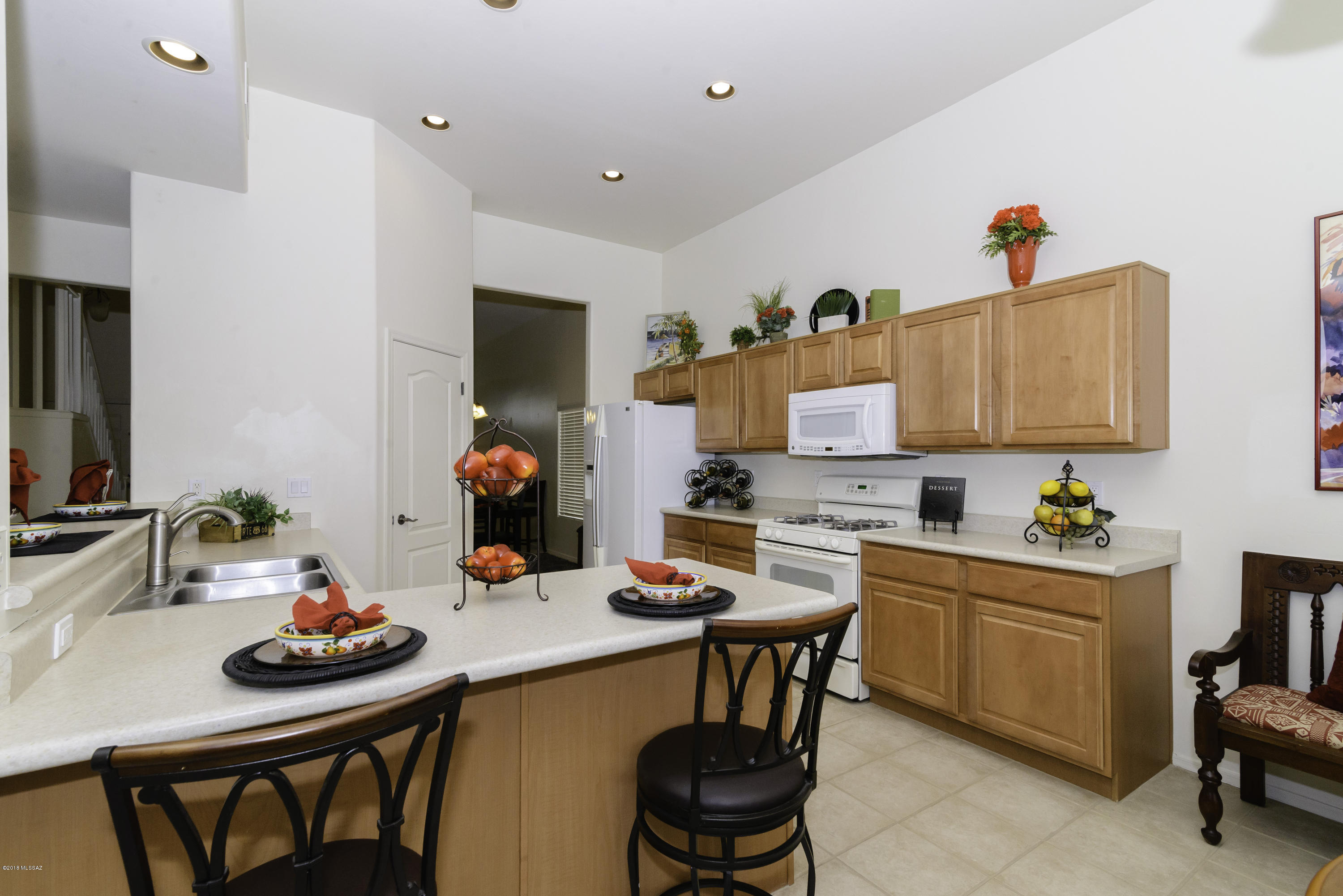 Continental Reserve Blk. 15 (1-66) - Residential