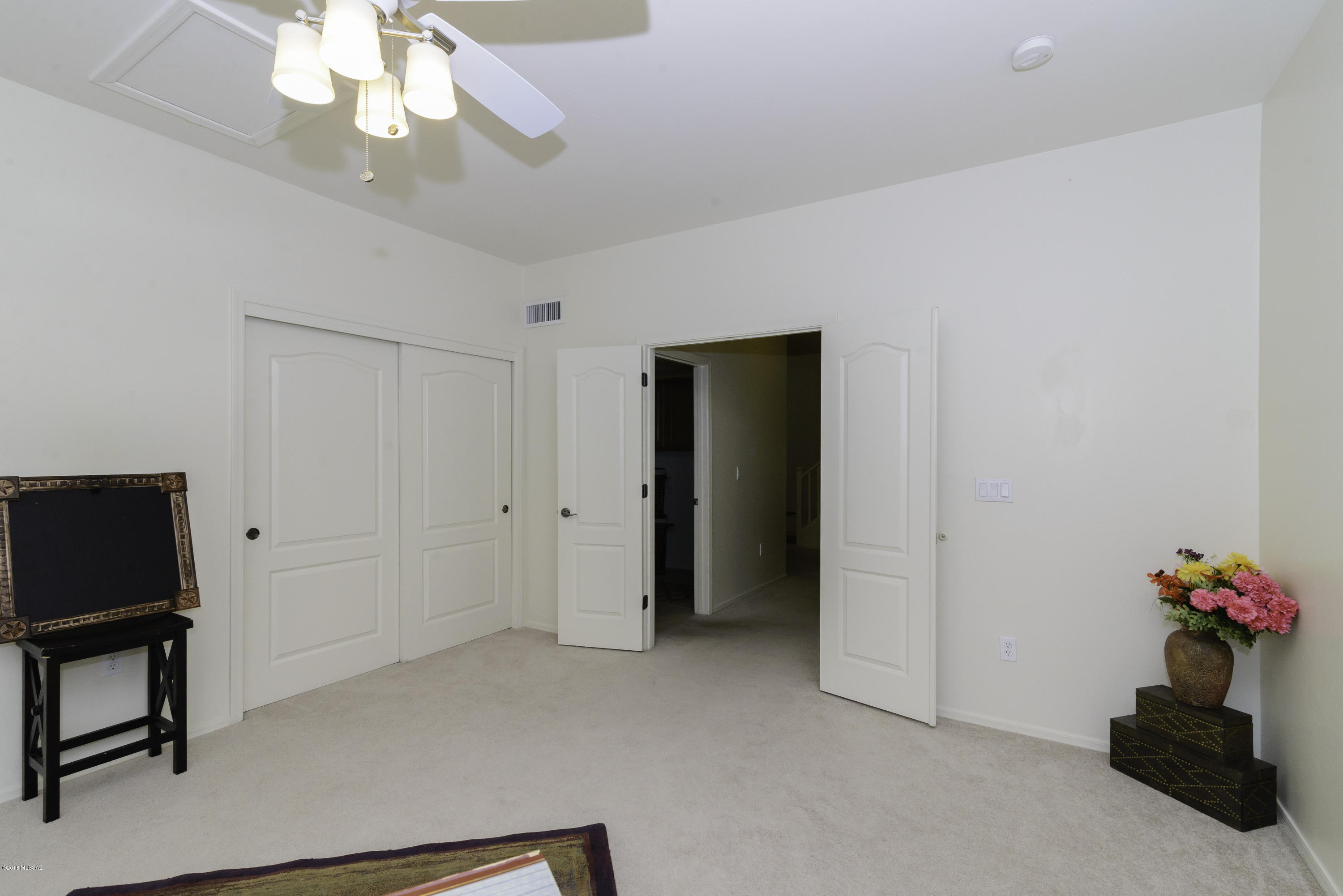 Continental Reserve Blk. 15 (1-66) - Residential