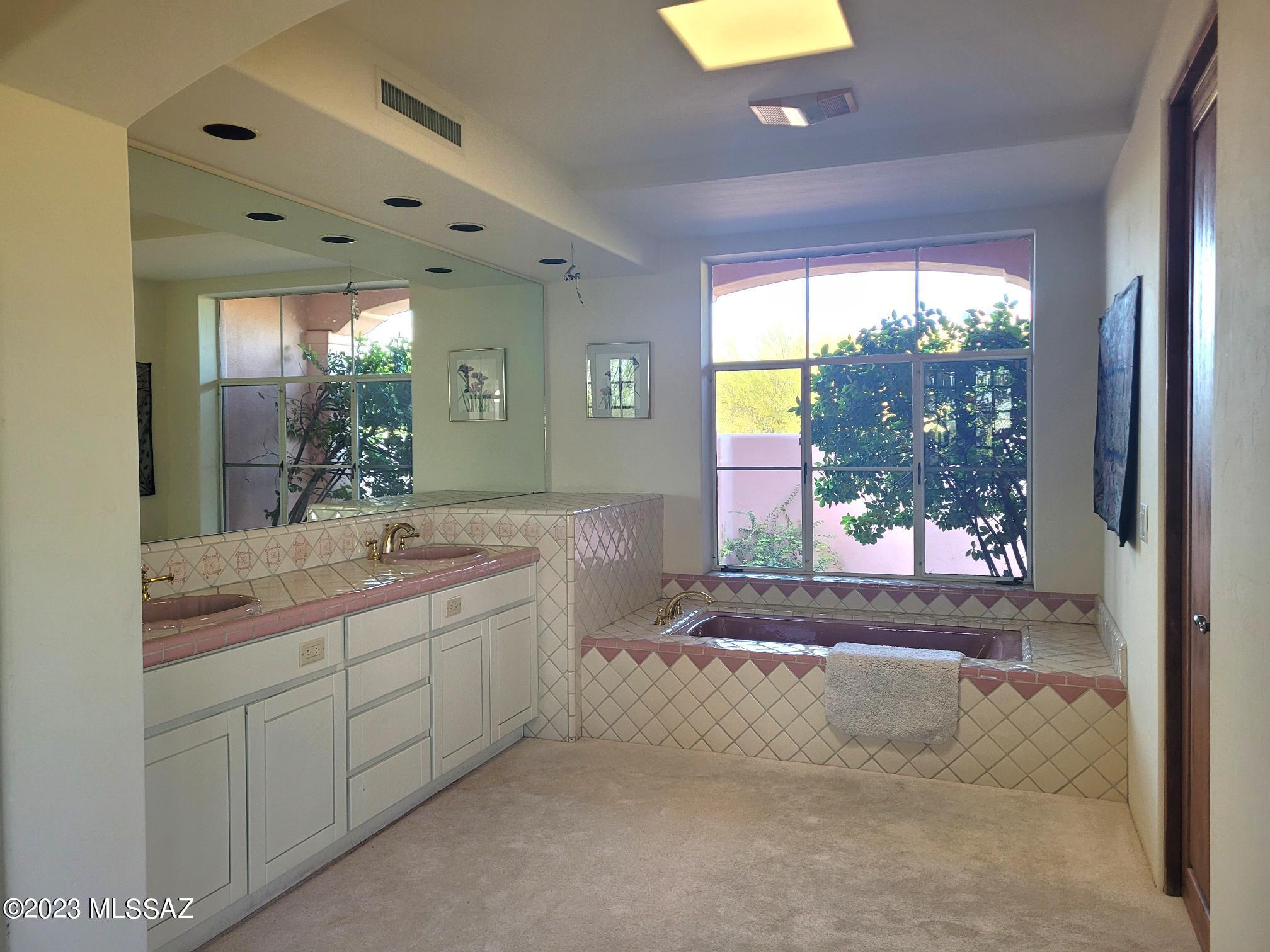 Catalina Foothills Estates NO. 10 (91-118, 120, 122, 124-126,154-160) - Residential
