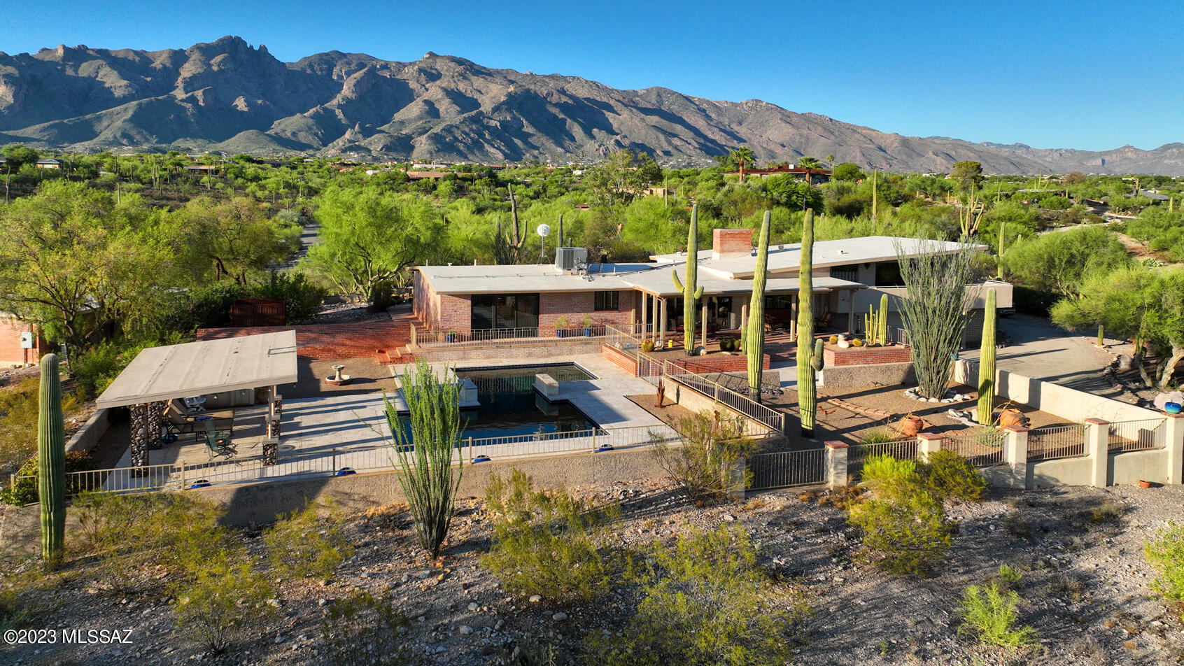 Catalina Foothills Estates NO. 3 - Residential