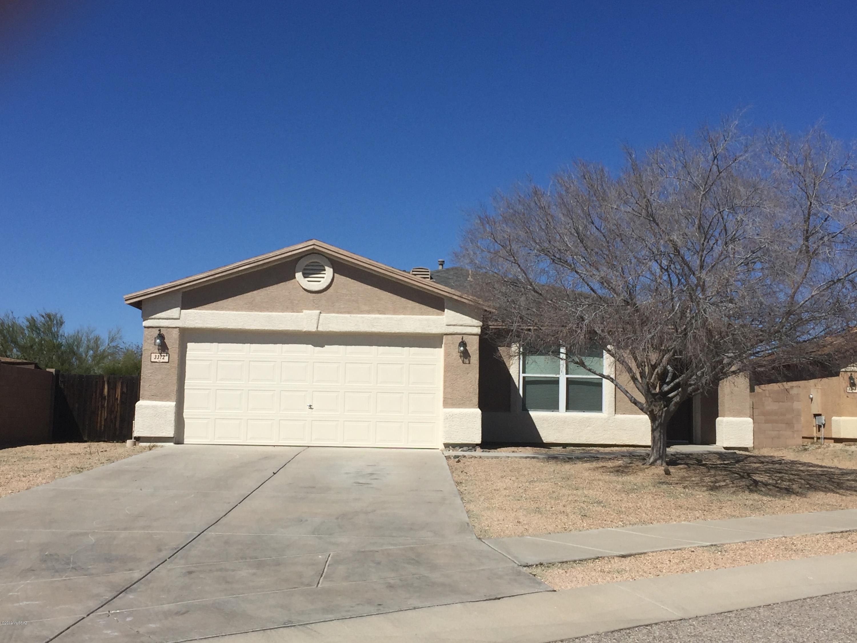 3312 s Twilight Echo Road Tucson, AZ 85735 Newer 3 bedroom 2 bath home. Open floor plan. Extra long drive way located at the end of a cul-de-sac. No pets