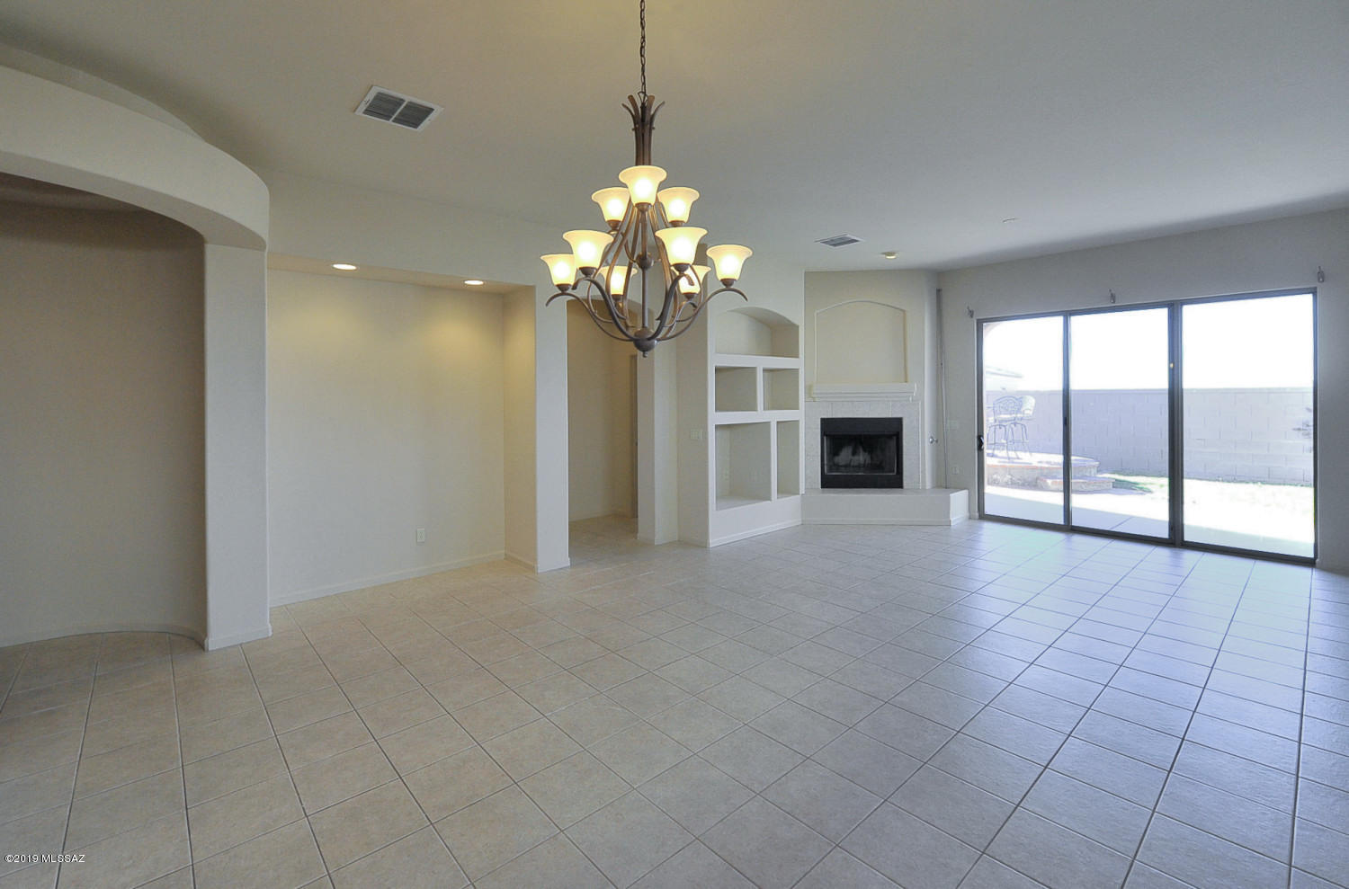 Village Five At the Villages Of La Paloma (1-71) - Residential Lease