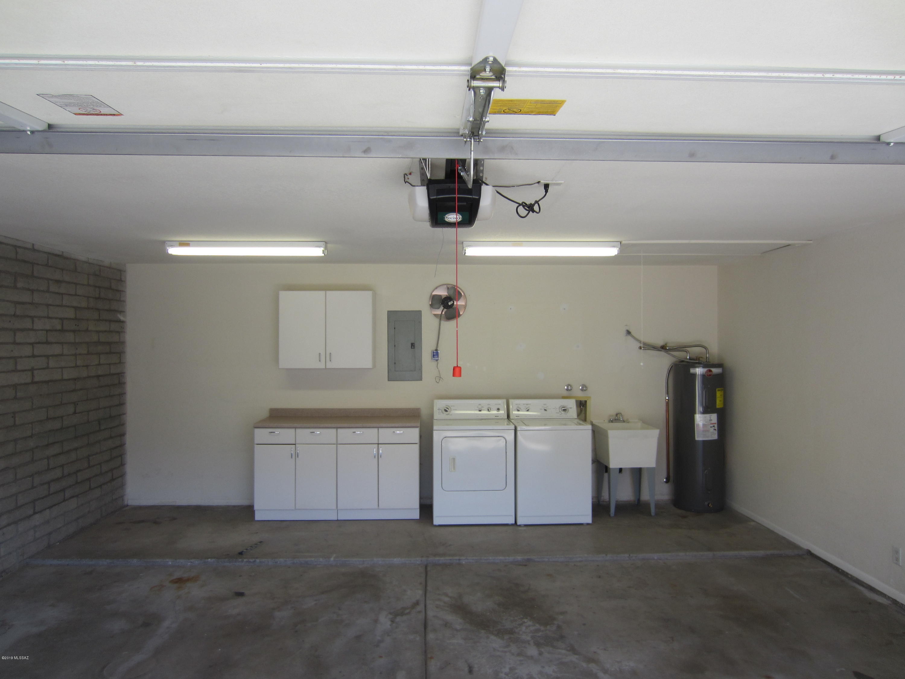 Casas Elegantes (1-23) - Residential Lease
