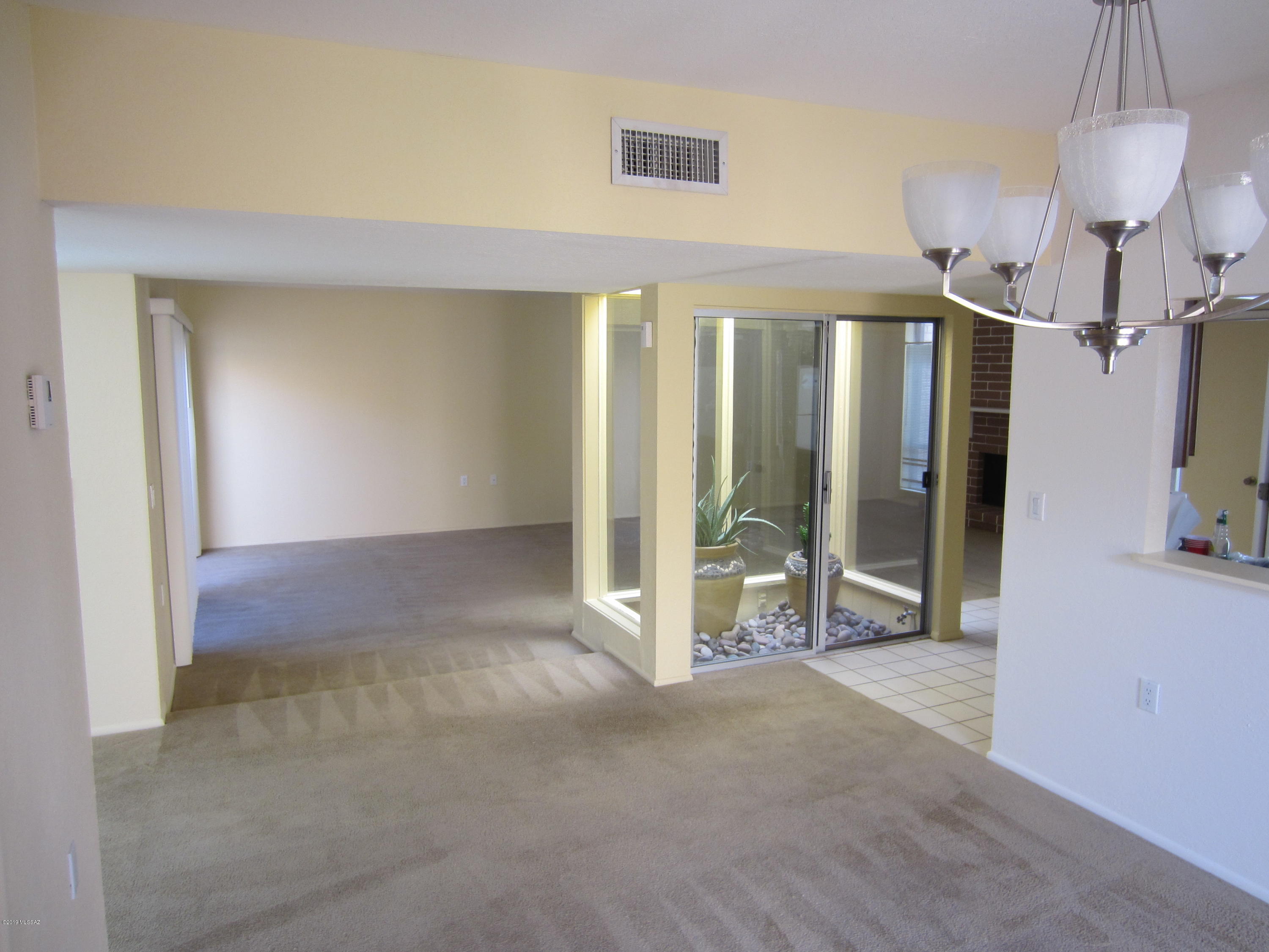 Casas Elegantes (1-23) - Residential Lease