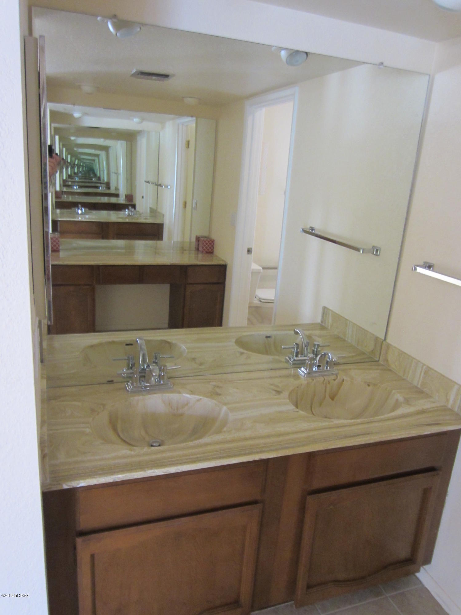 Casas Elegantes (1-23) - Residential Lease