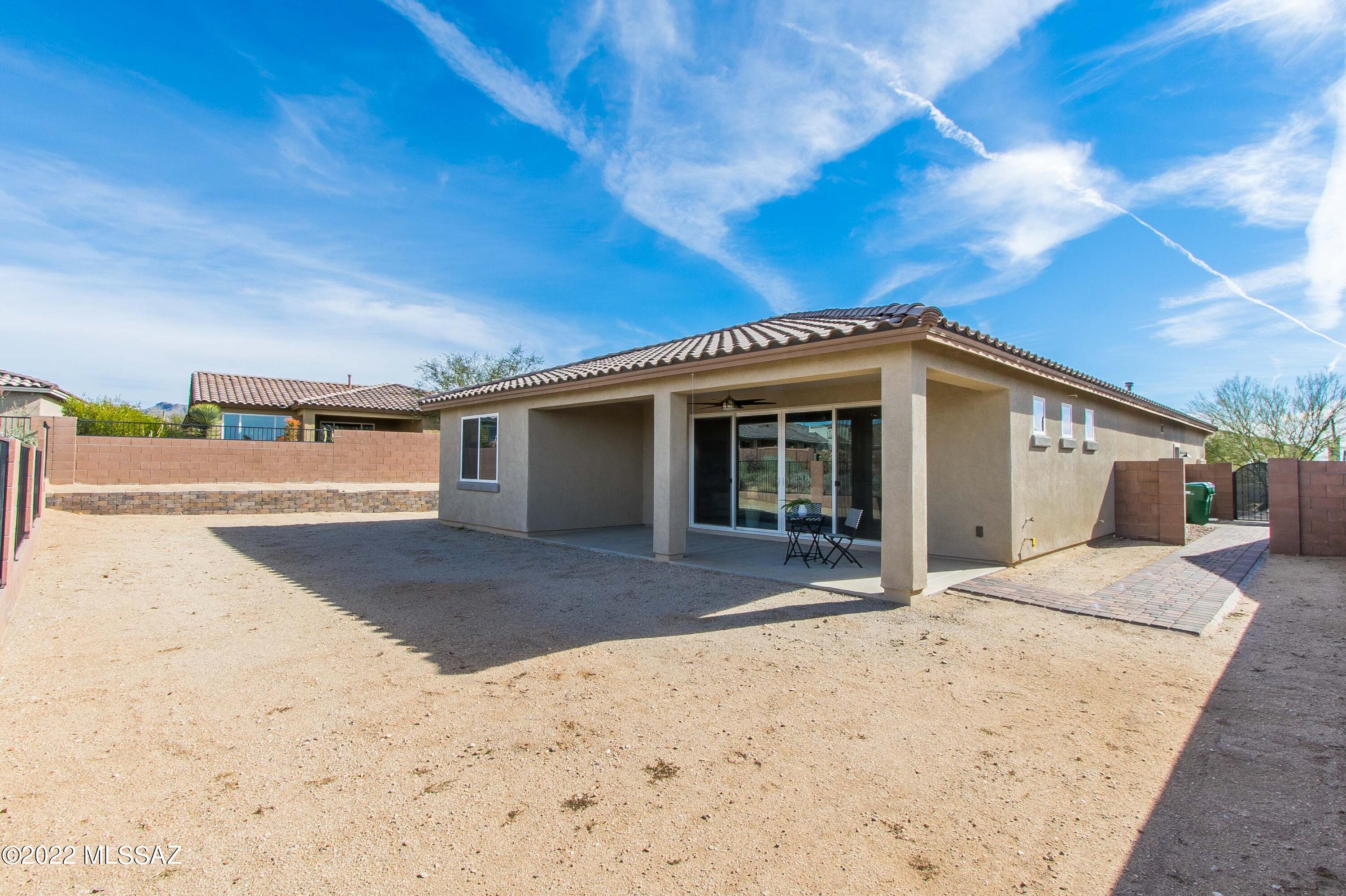 Blue Agave At Dove Mountain - Residential