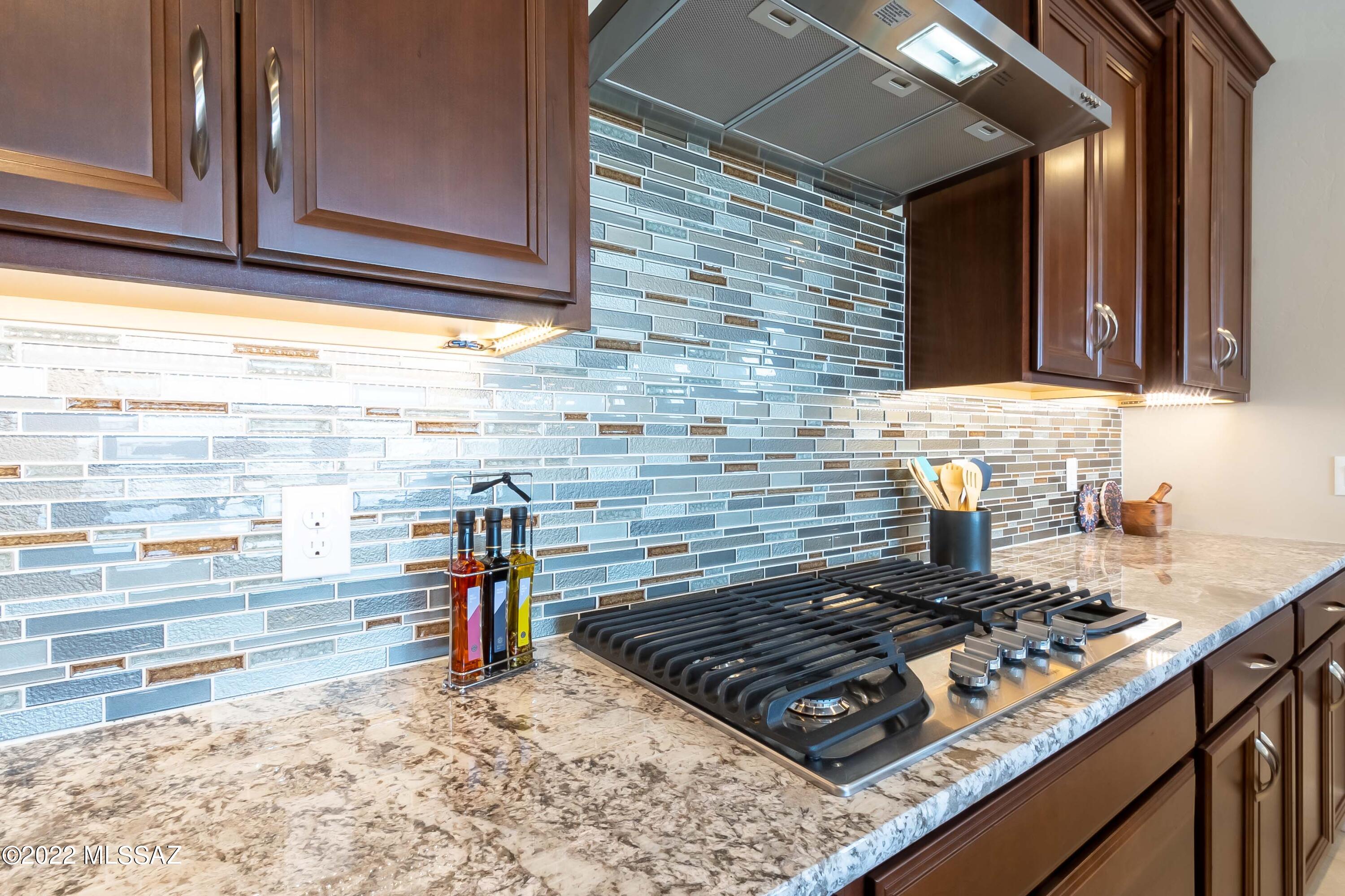 Blue Agave At Dove Mountain - Residential
