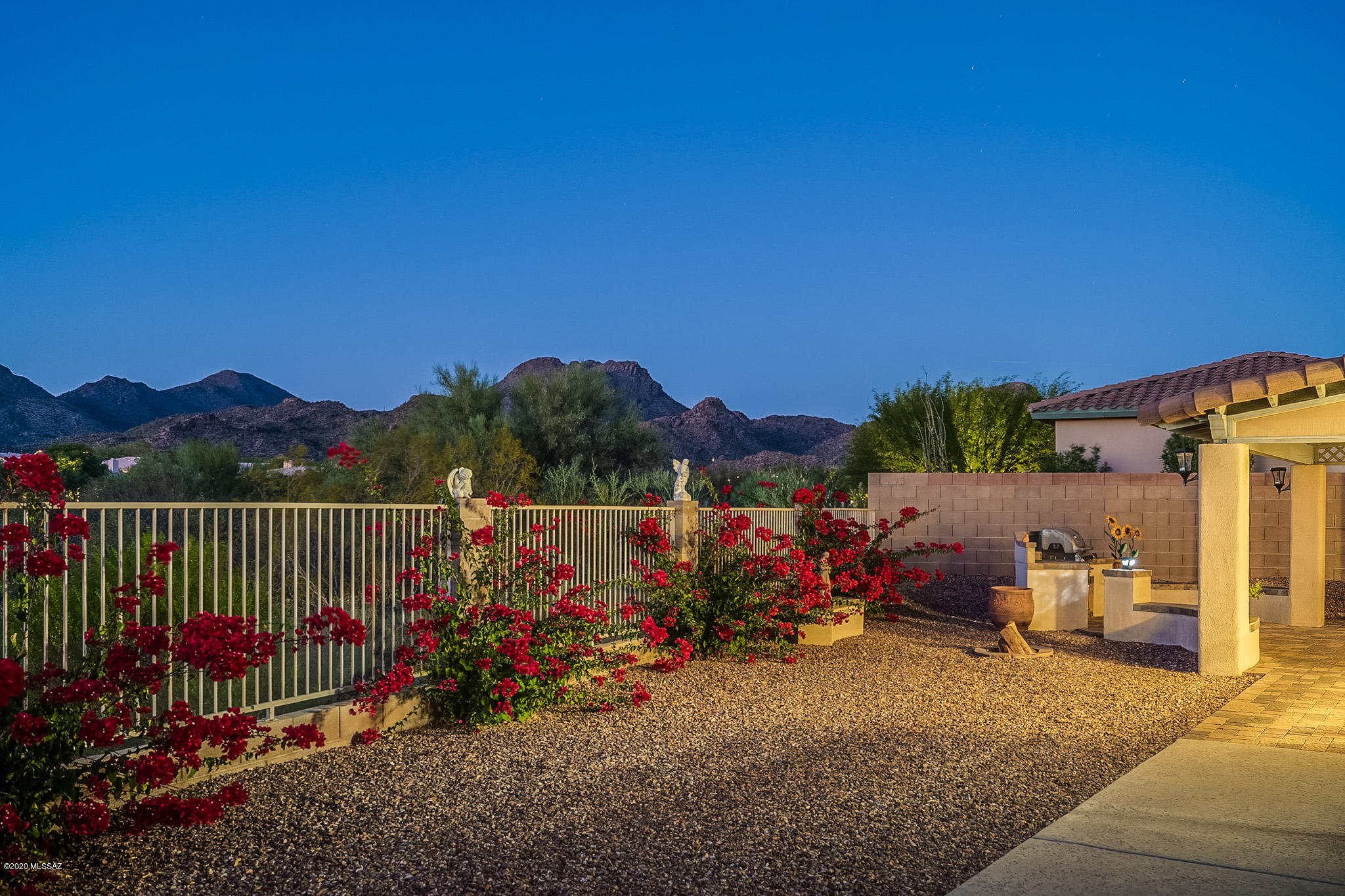 Bluffs At Dove Mountain (1-122) - Residential