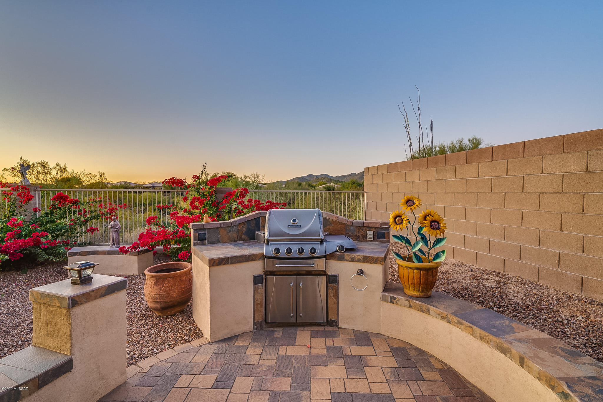 Bluffs At Dove Mountain (1-122) - Residential