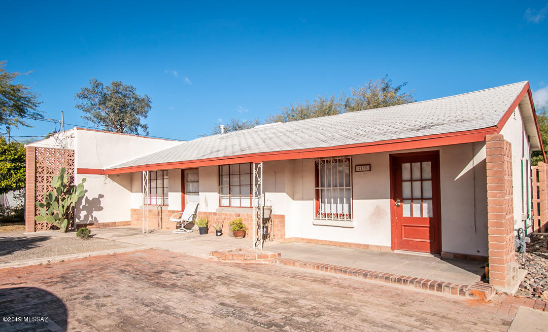The Grand Treat Apartments is an 11-unit multifamily community located in Central Tucson. Built  in  two phases, first phase being built in 1948 and the second phase in 1973, The Grand Treat Apartments presents a tremendous opportunity with immediate value-add potential  in a prime central location. These apartments deliver a walkable, welcoming, friendly experience with an attractive unit mix of one, two, and three-bedroom homes. These Apartments have a total of four buildings that is constructed primarily of block construction, and is situated on .82 acres. Featuring a weighted unit average size of 840 square feet,  apartment interiors  are equipped  in classic condition, with individual hot water heaters.