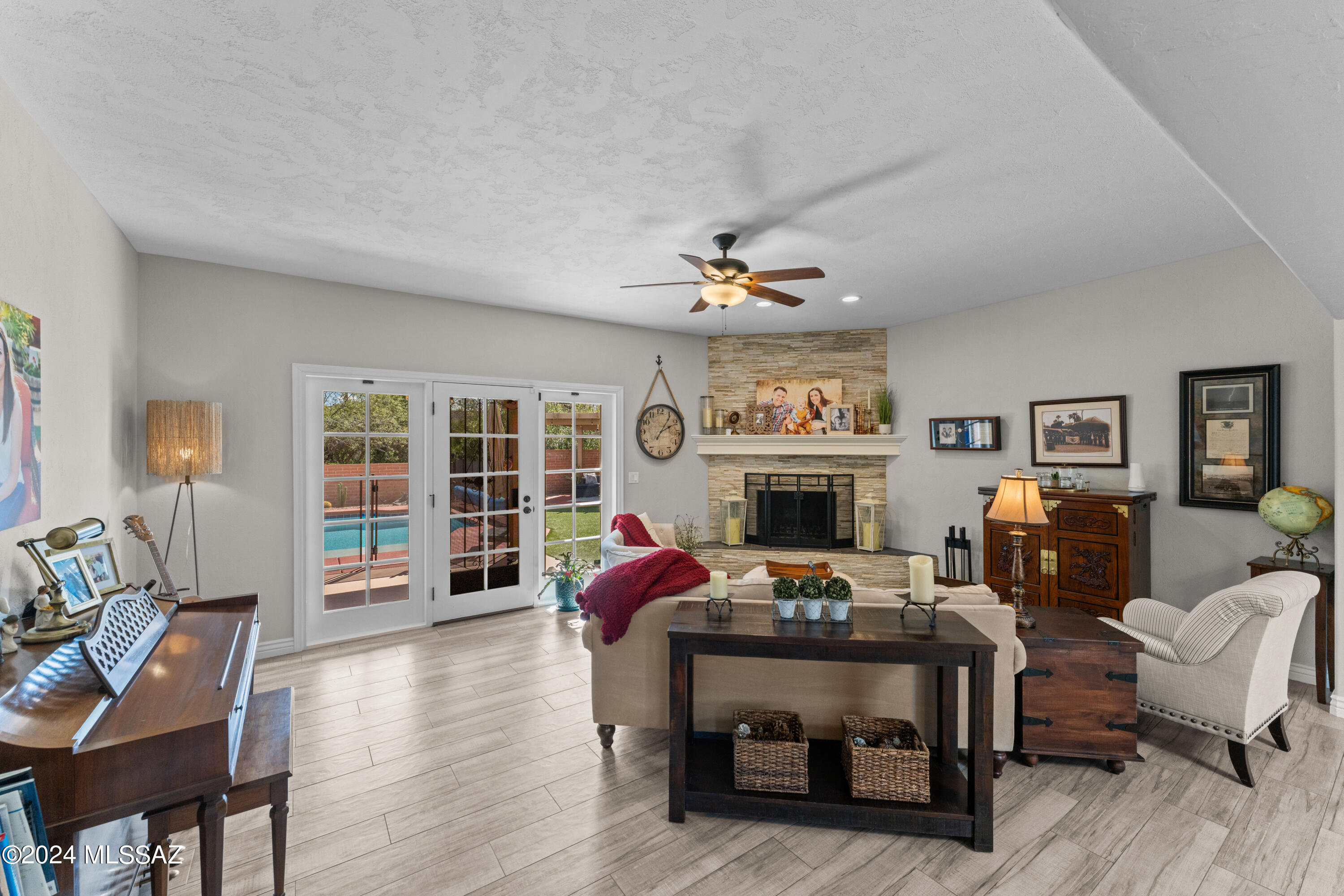 Sabino Vista Hills (159-224) - Residential