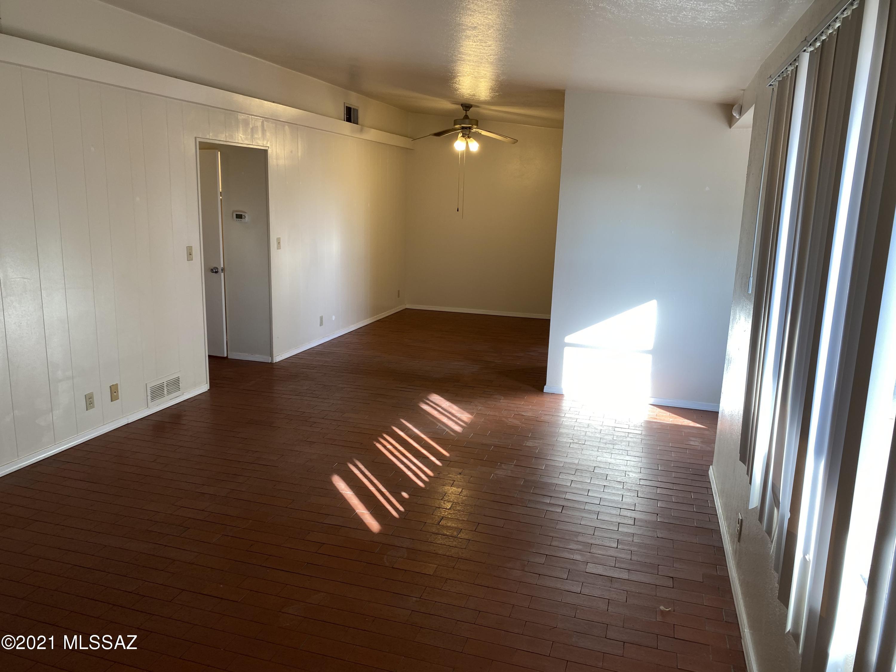 Unsubdivided - Residential Lease