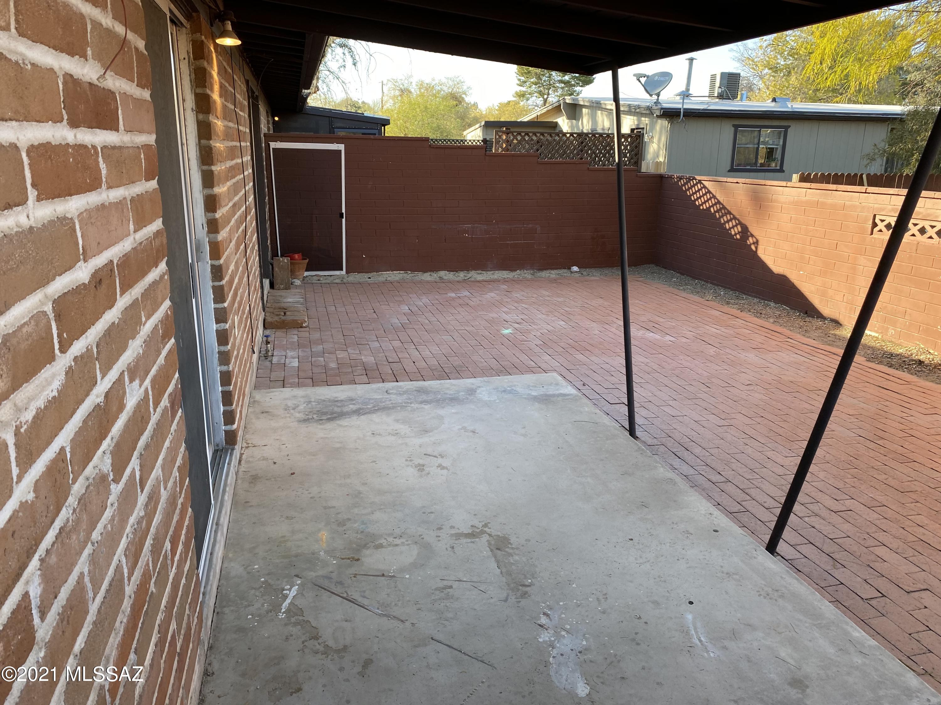 Unsubdivided - Residential Lease