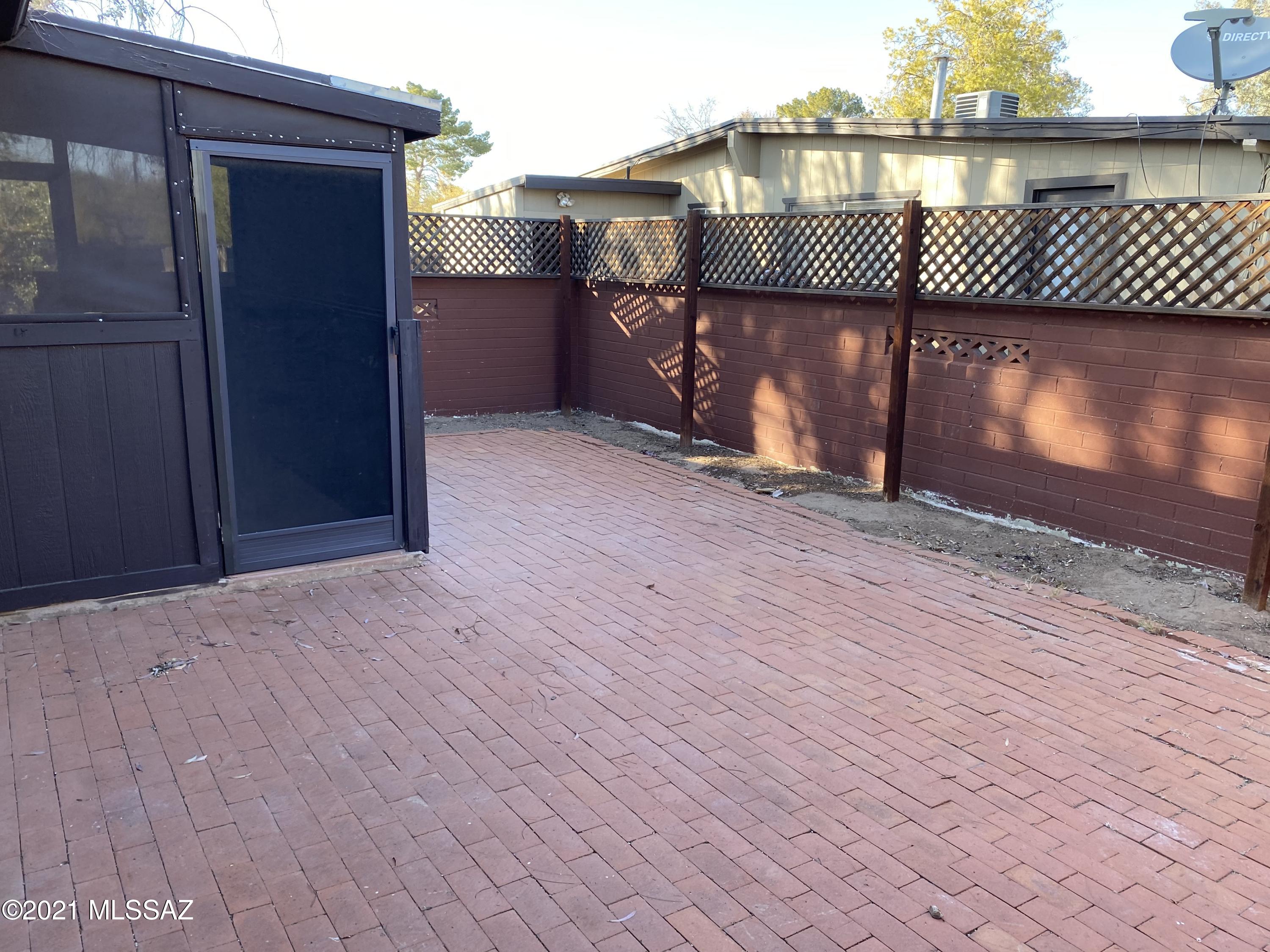 Unsubdivided - Residential Lease