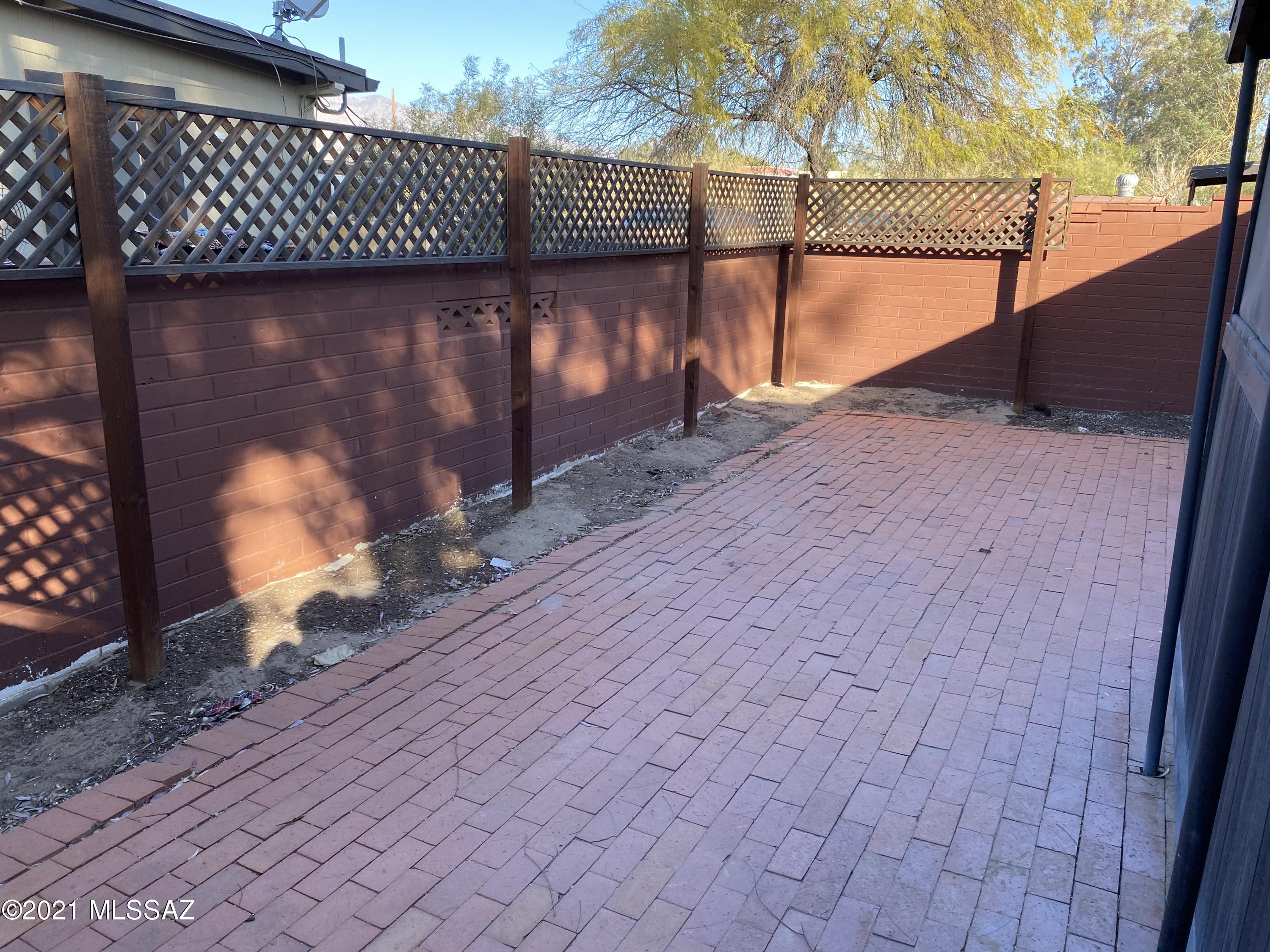 Unsubdivided - Residential Lease