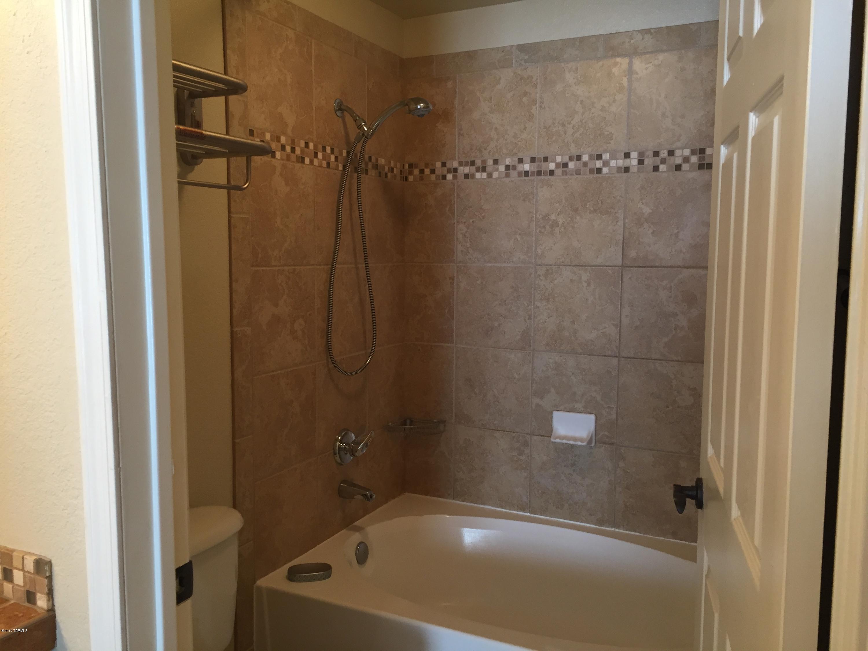 Pinnacle Canyon Condominium - Residential Lease