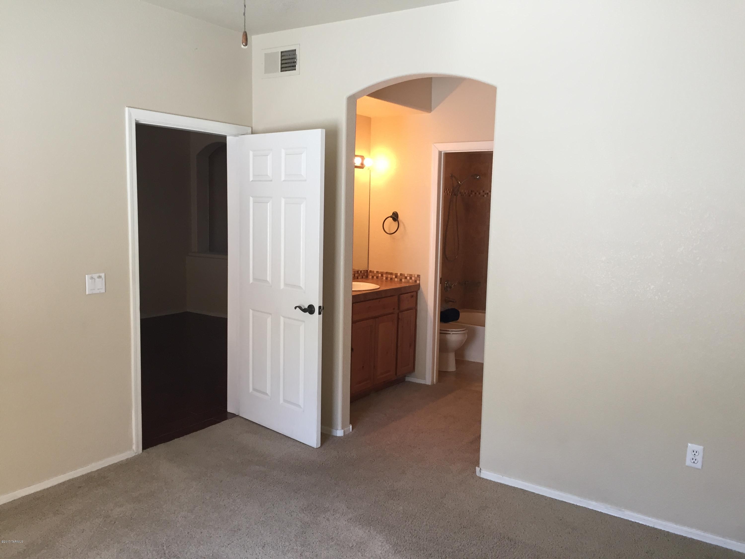Pinnacle Canyon Condominium - Residential Lease