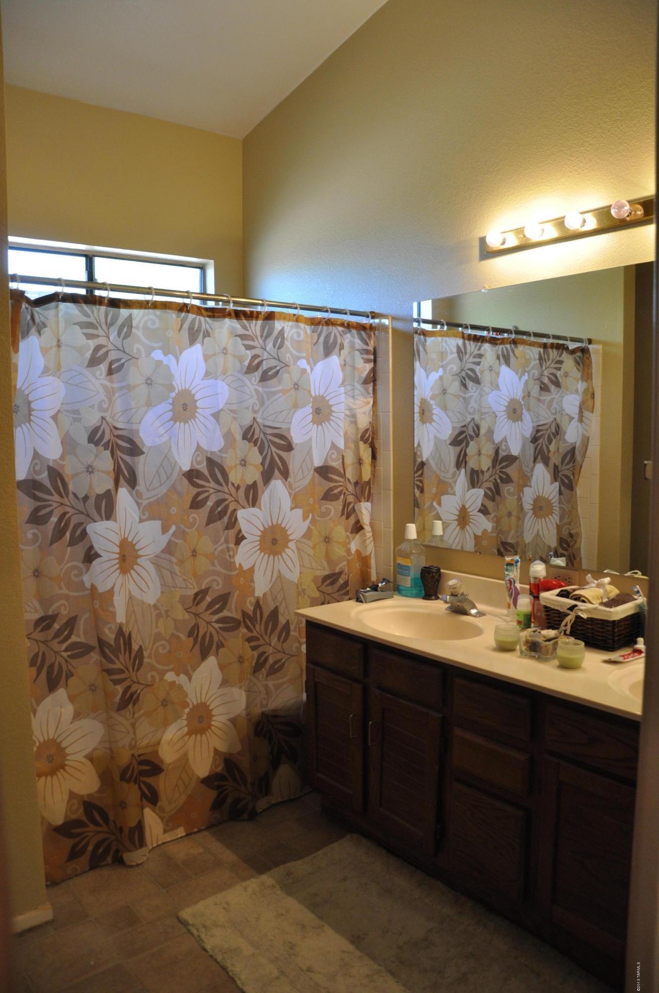 Eastwood (1-19) - Residential Lease