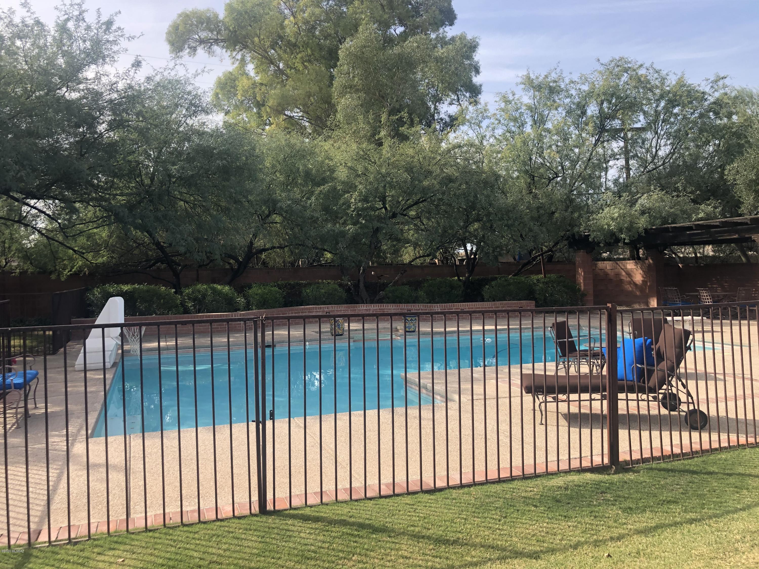 Country Club Estates NO. 1 - Residential
