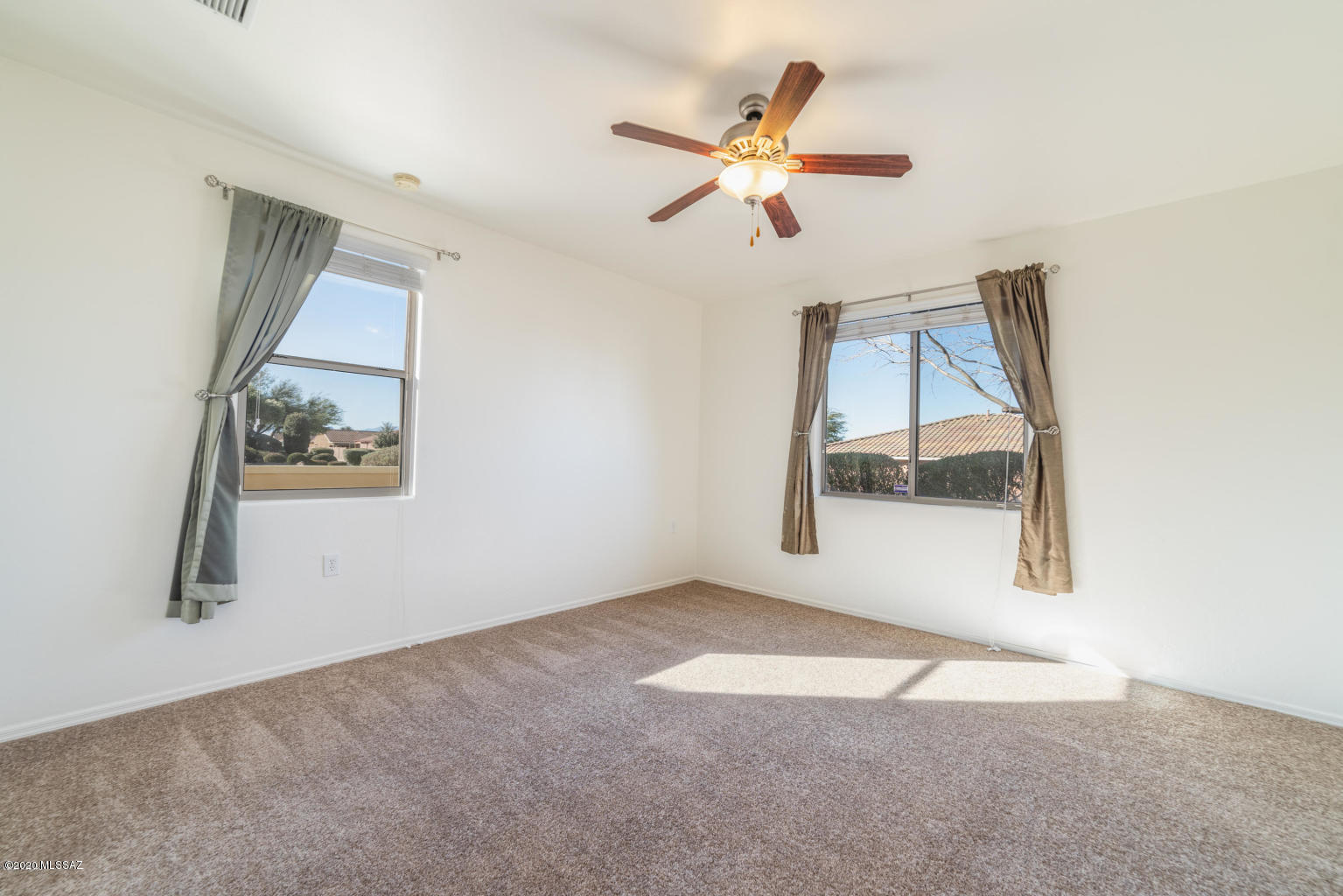 Four Seasons Phase 1 - Residential Lease