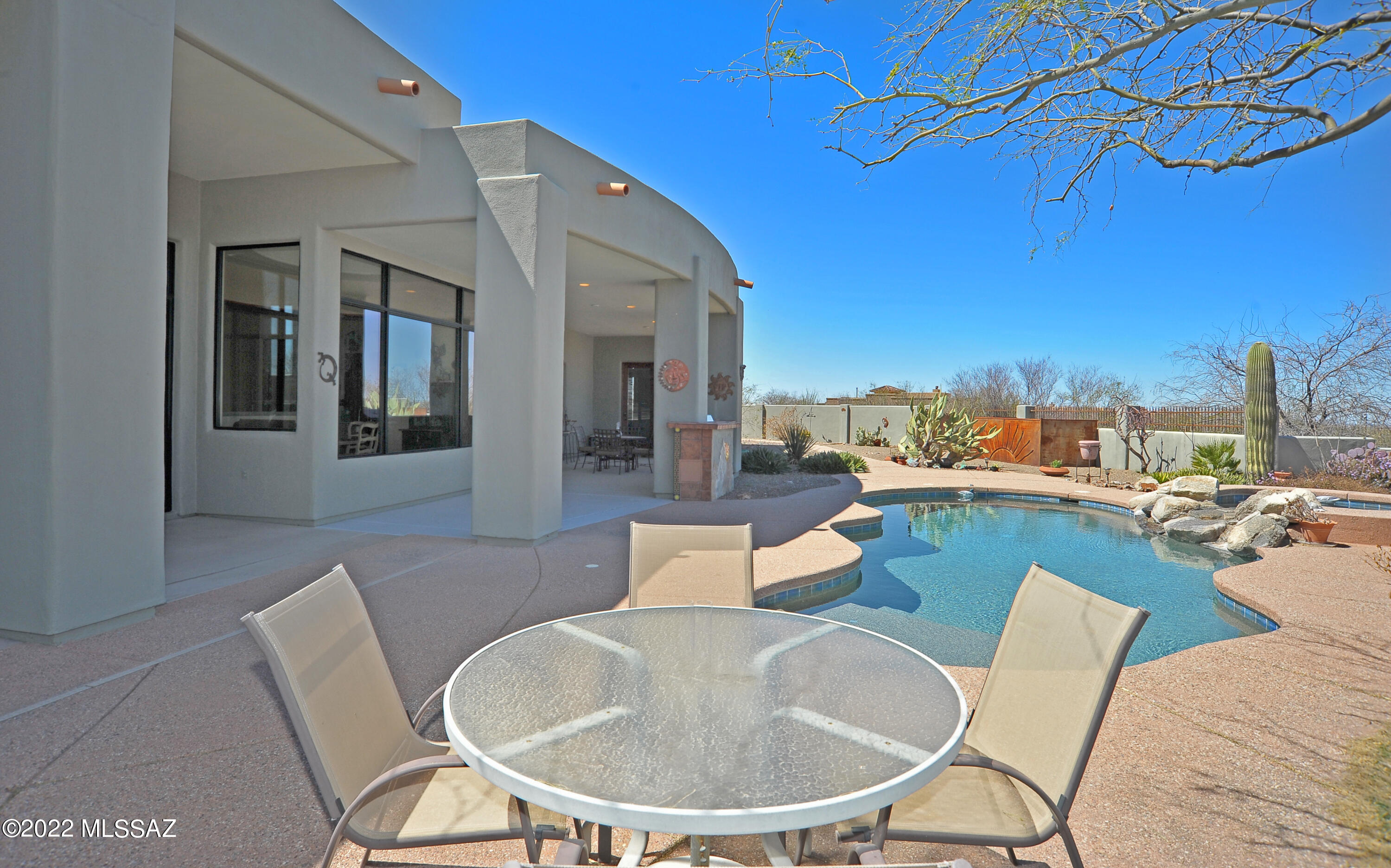 Coyote Creek (1-395) - Residential