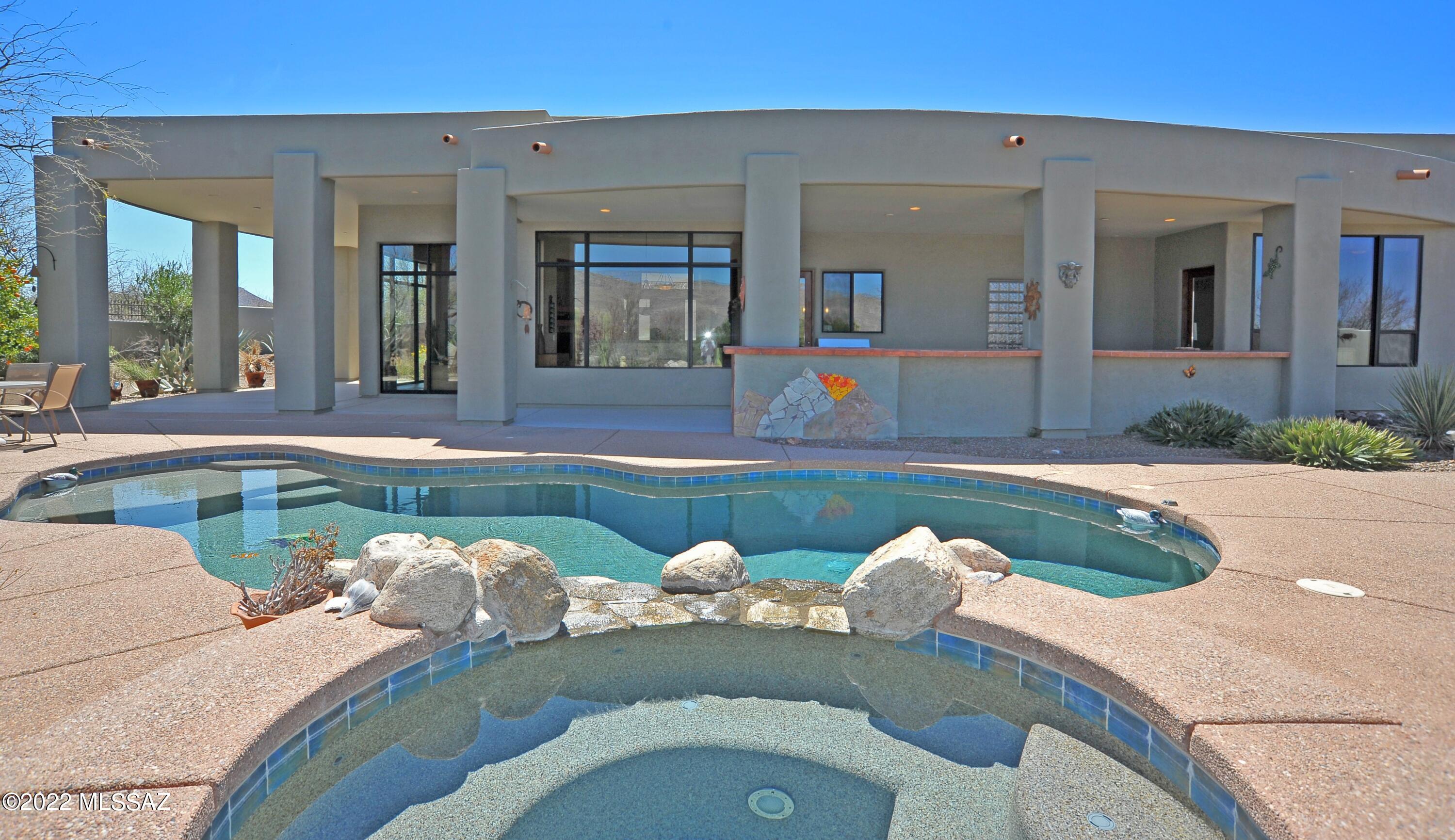 Coyote Creek (1-395) - Residential