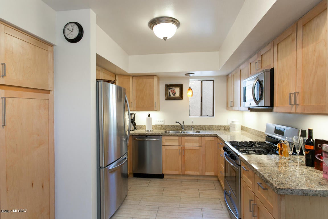 La Casita Foothills Estates (1-25) - Residential Lease