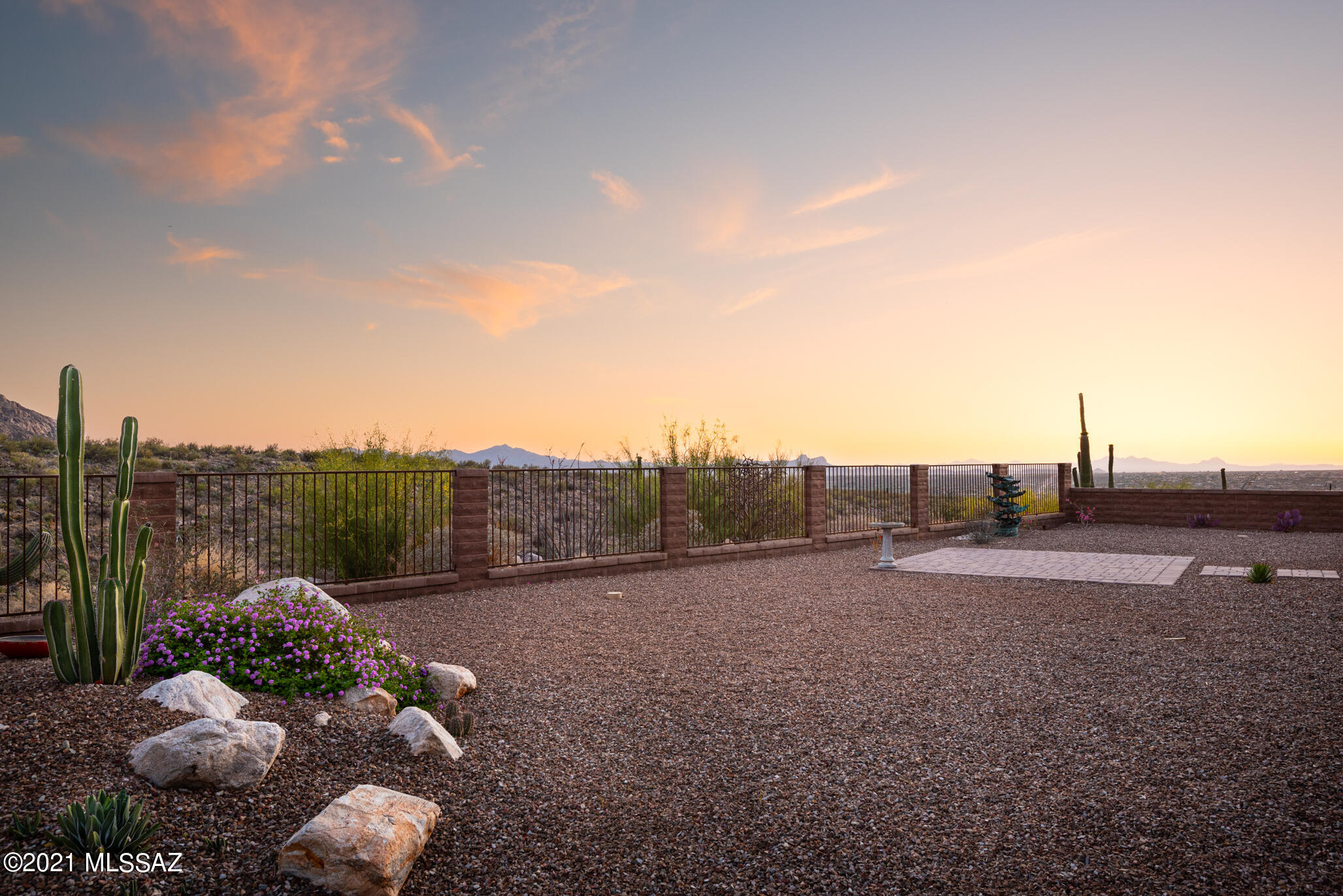 Pusch Ridge (13-32) - Residential