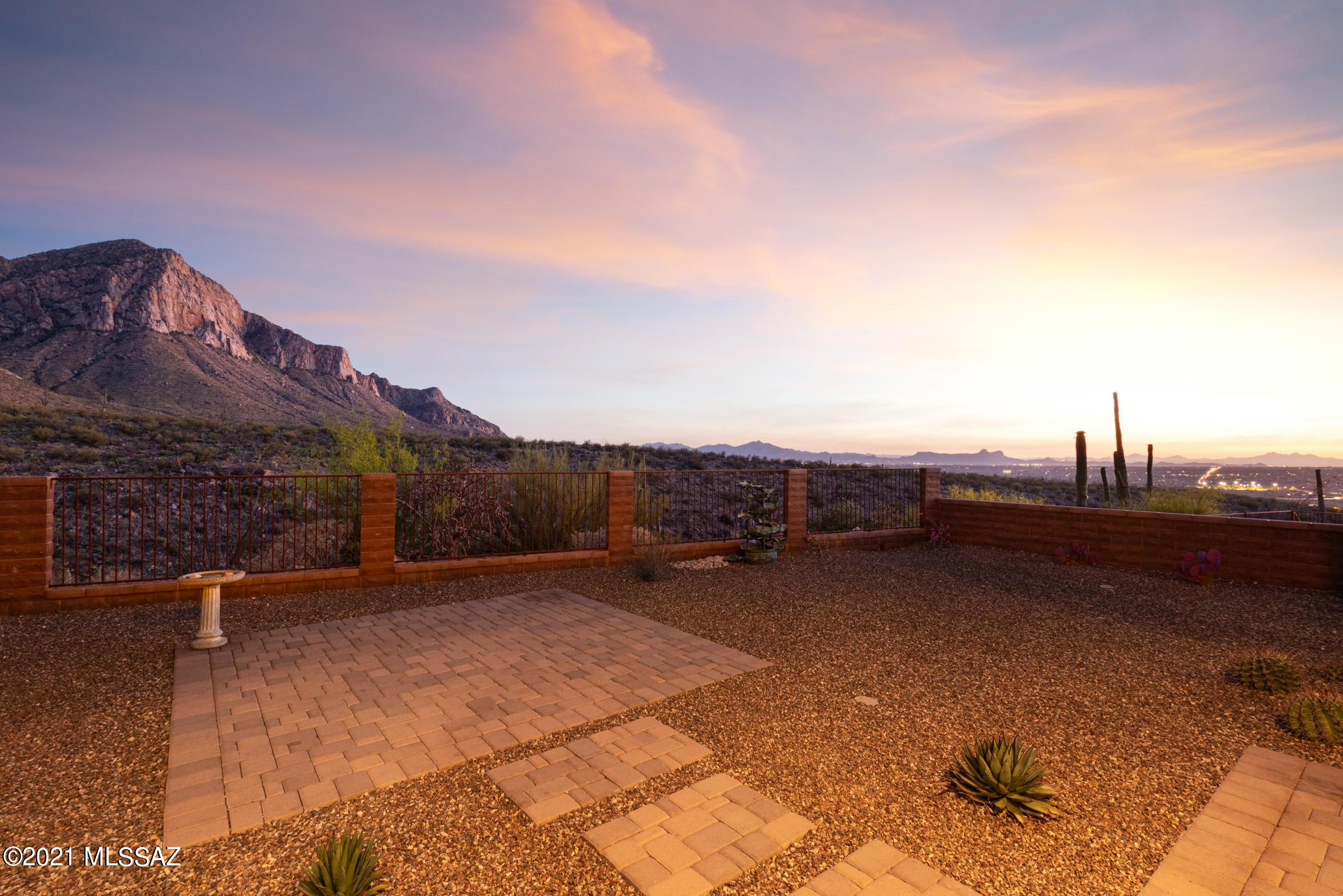 Pusch Ridge (13-32) - Residential