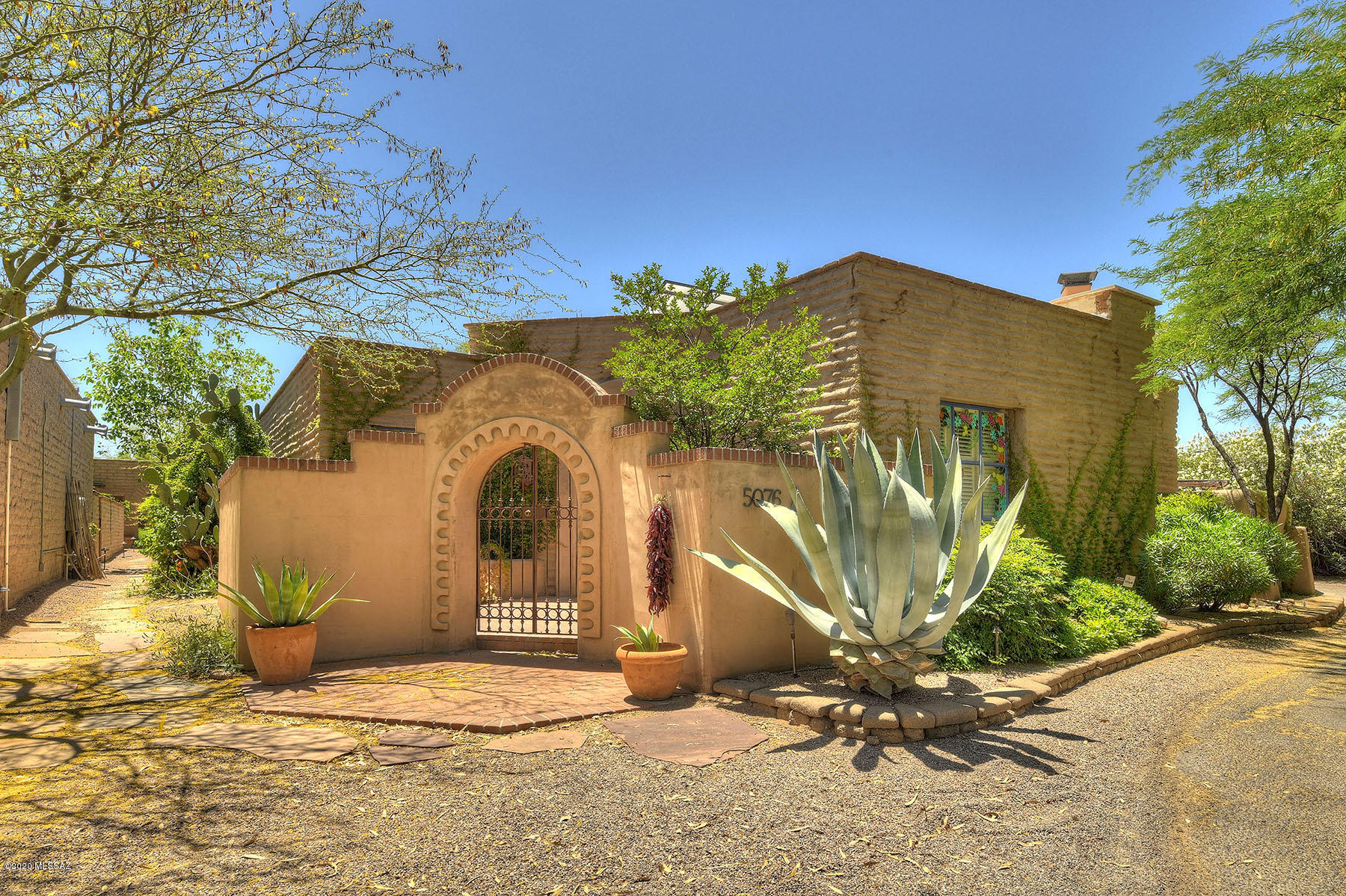 Fort Lowell Place (1-12) - Residential