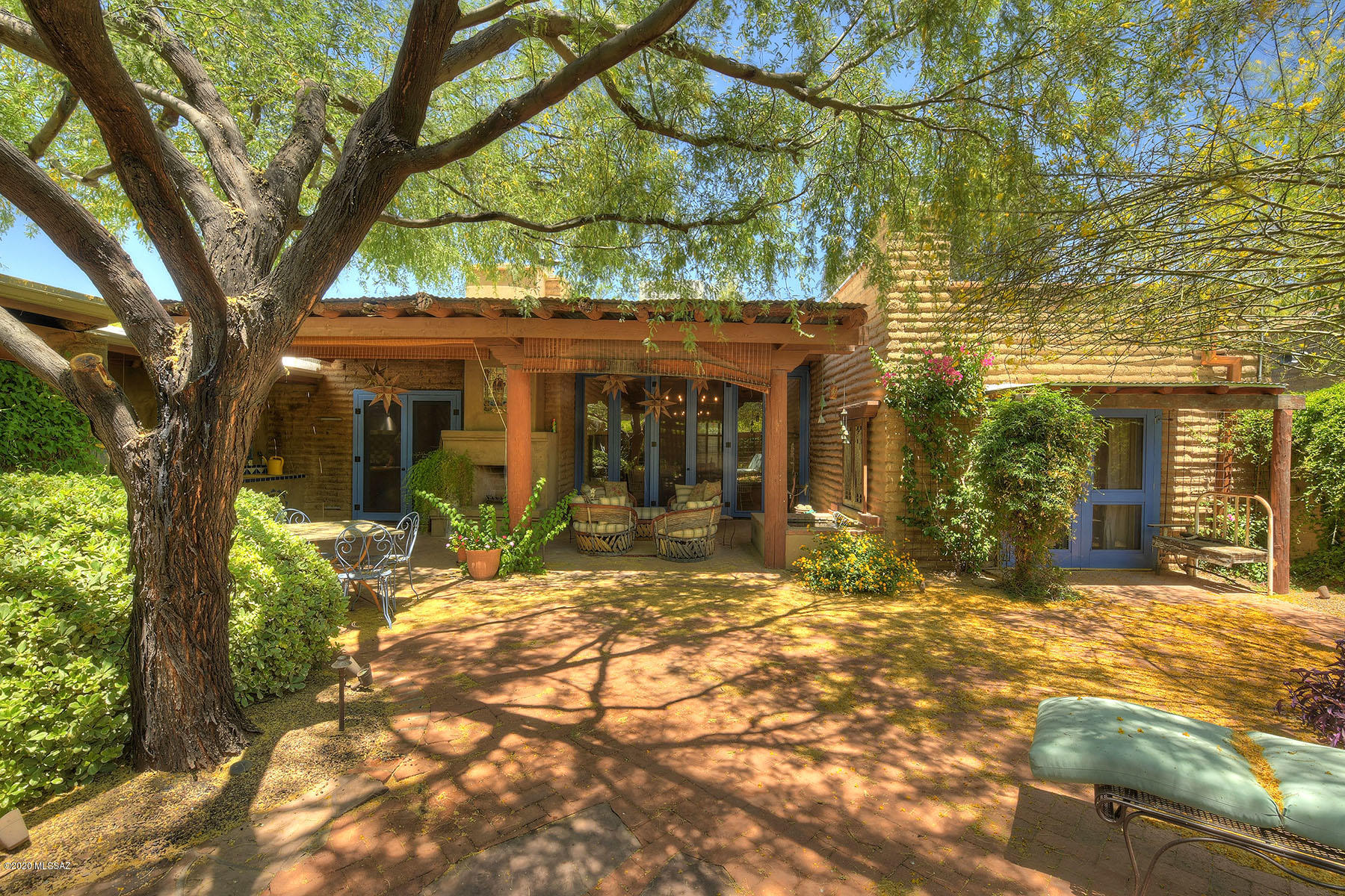 Fort Lowell Place (1-12) - Residential