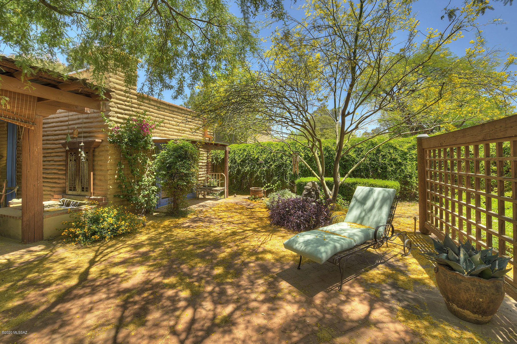 Fort Lowell Place (1-12) - Residential