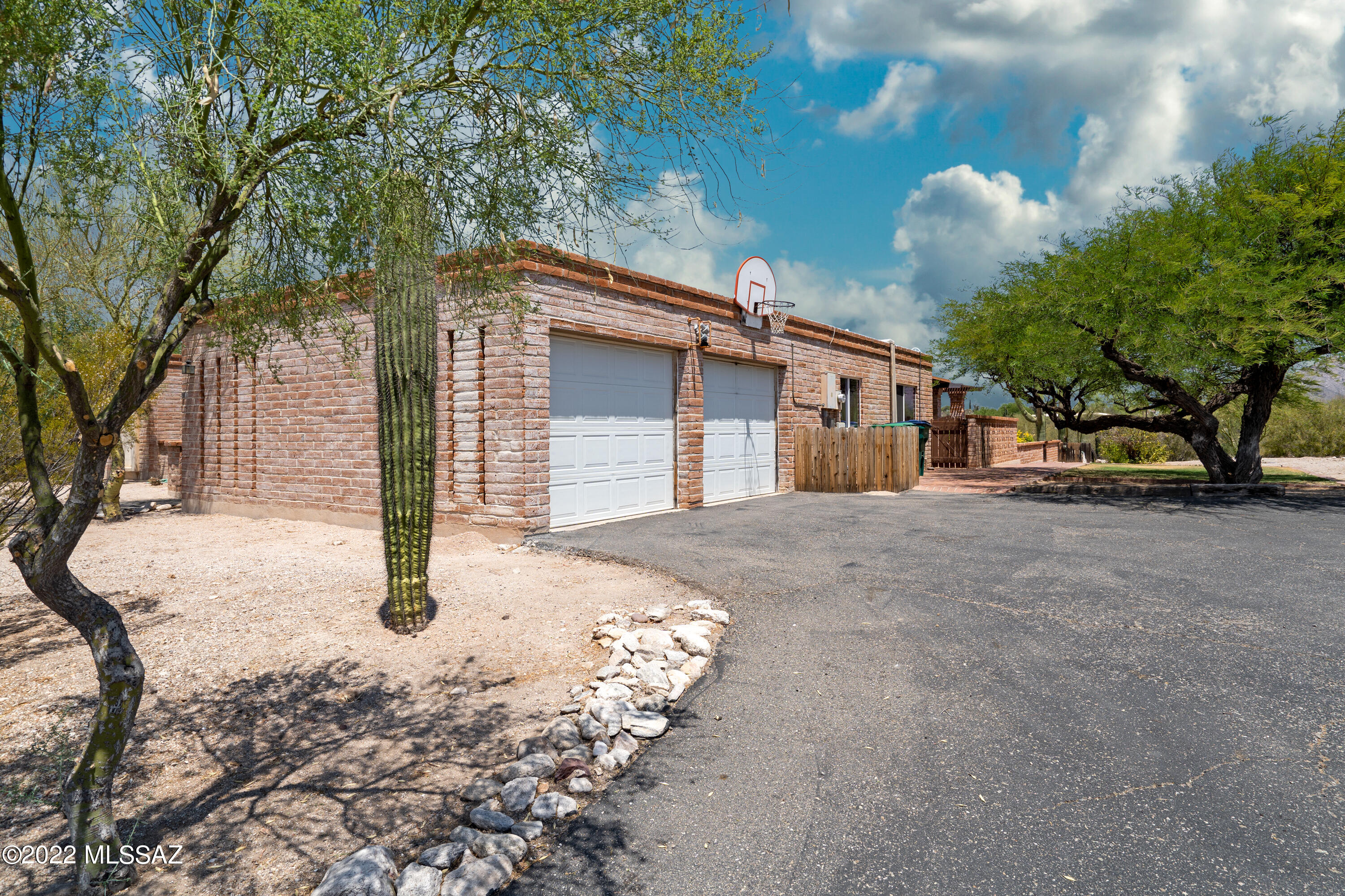 Catalina Foothills Estates NO. 7 - Residential