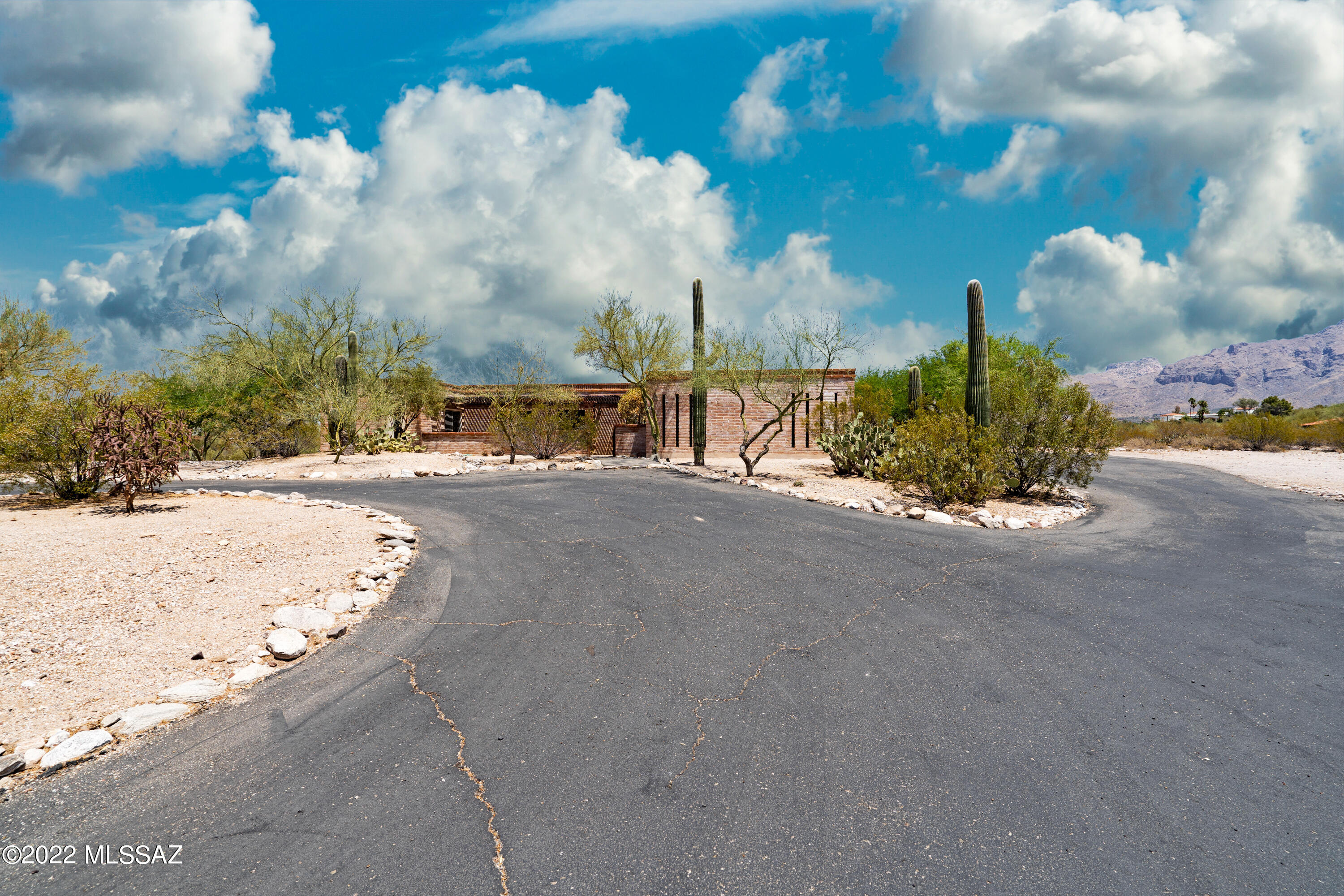 Catalina Foothills Estates NO. 7 - Residential