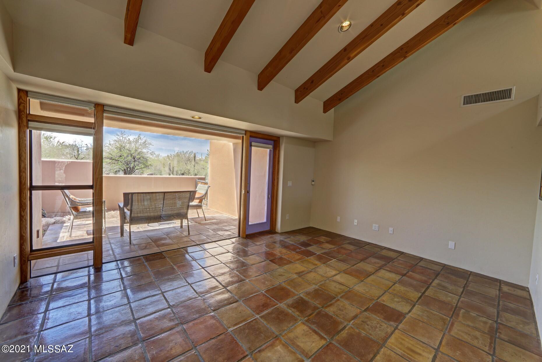 Miraval Place (1-7) - Residential