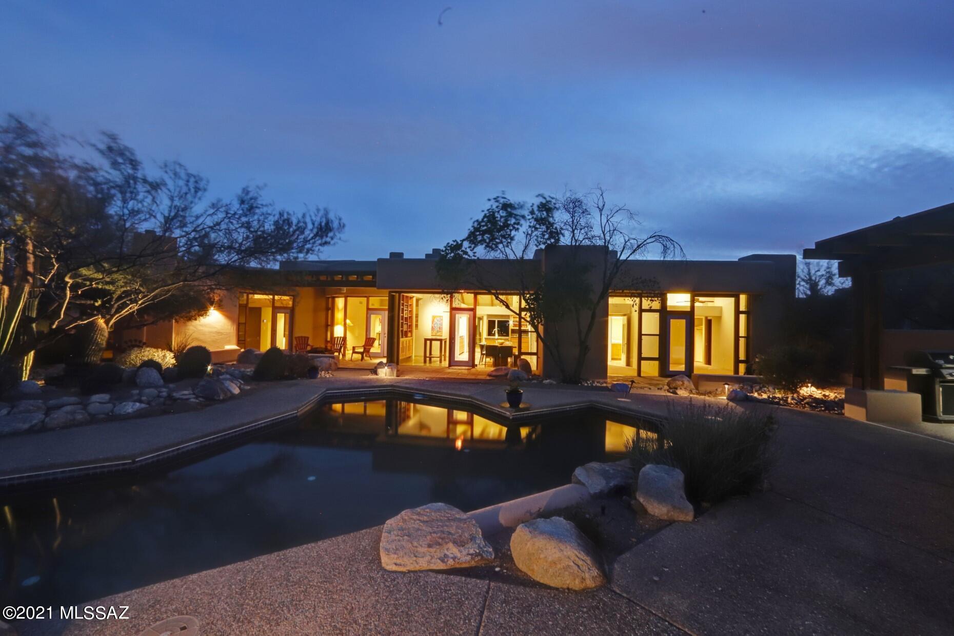 Miraval Place (1-7) - Residential
