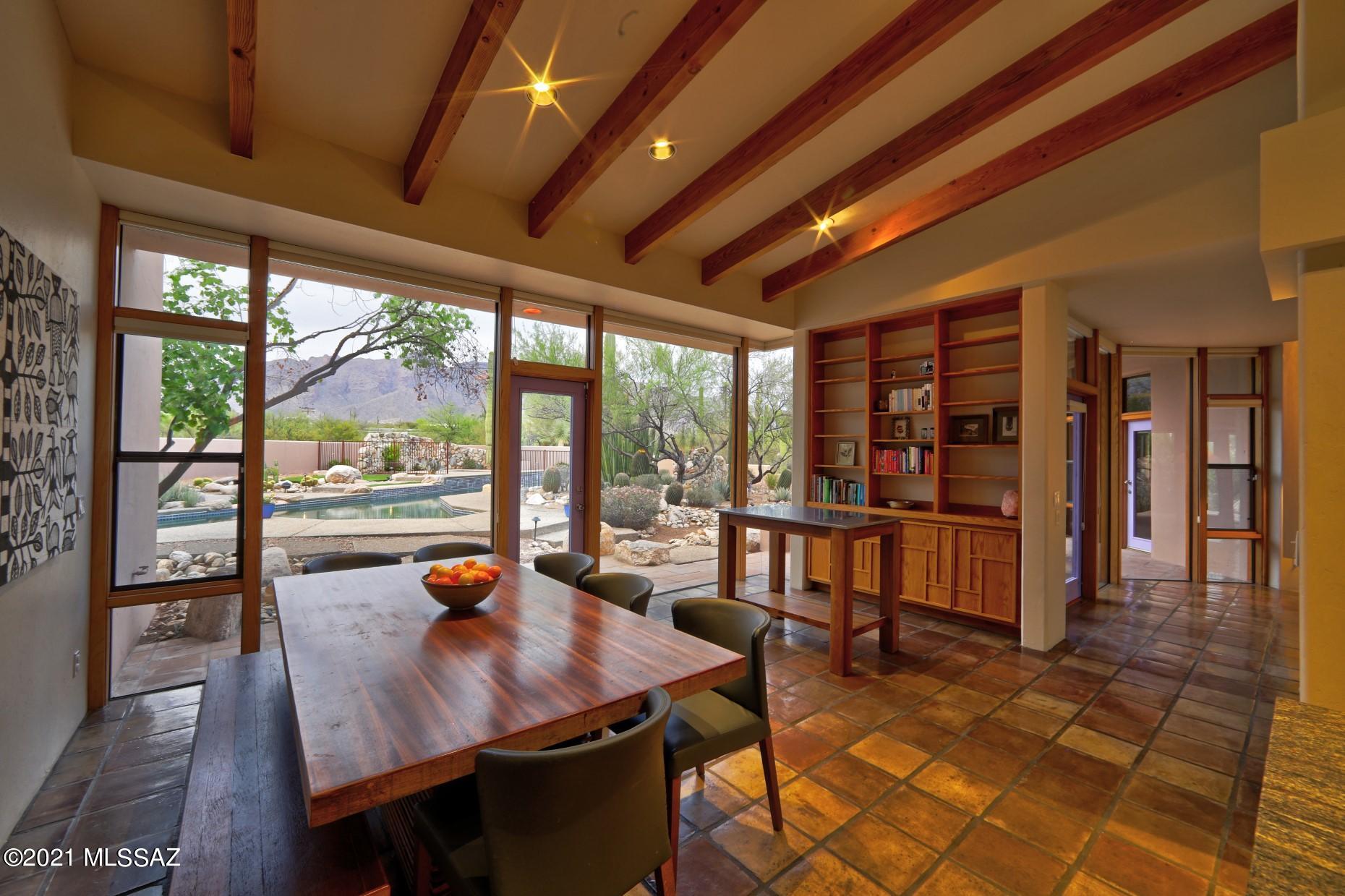 Miraval Place (1-7) - Residential