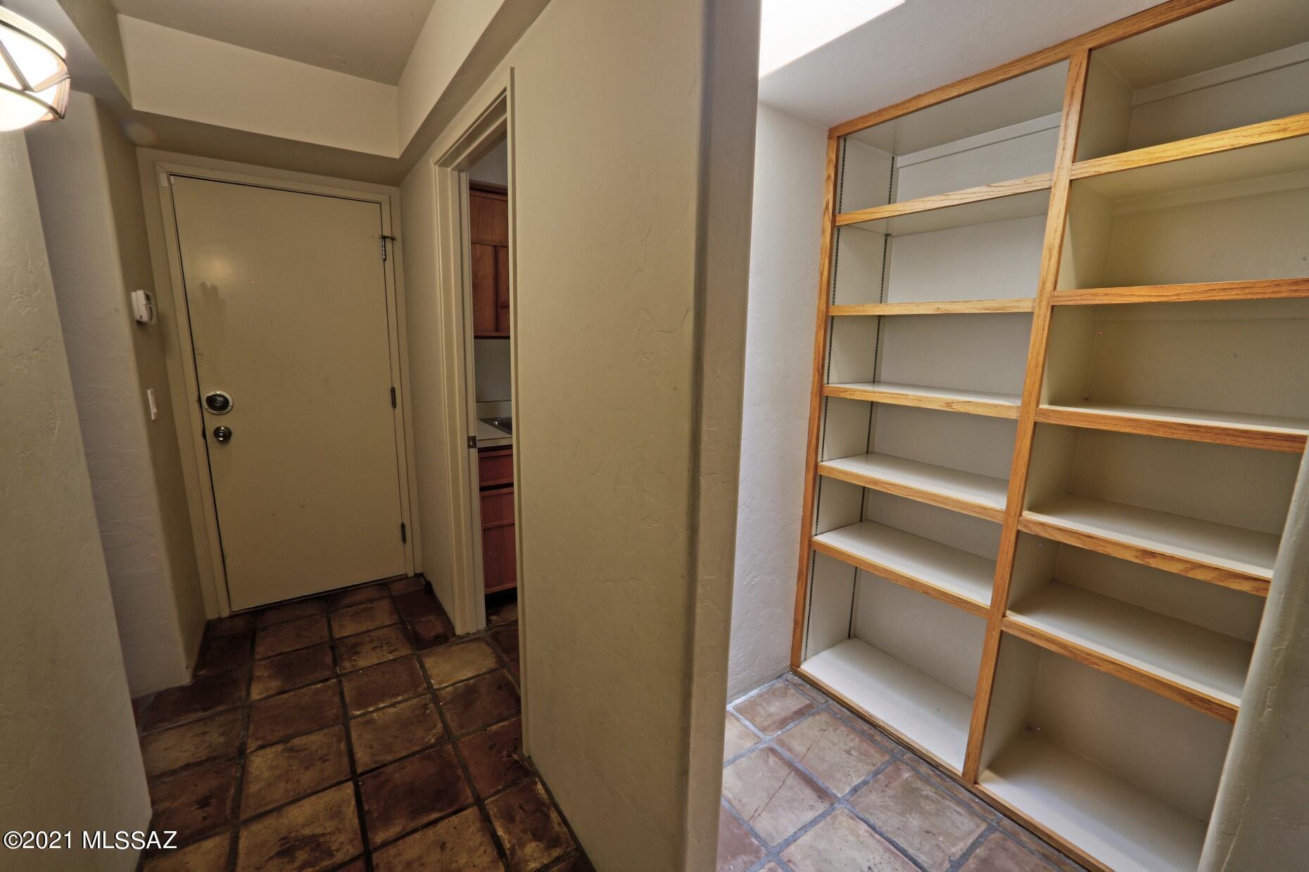 Miraval Place (1-7) - Residential