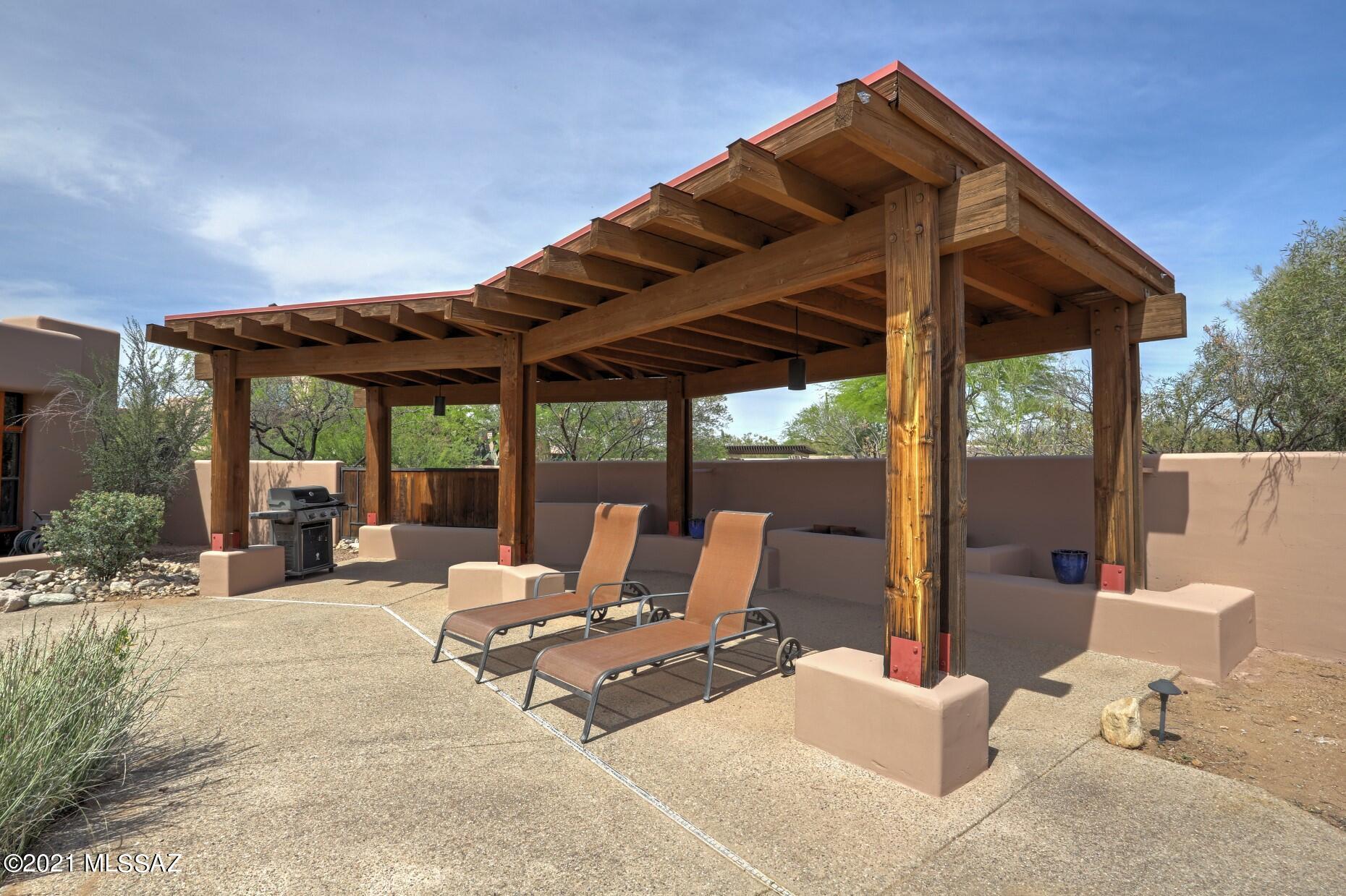 Miraval Place (1-7) - Residential