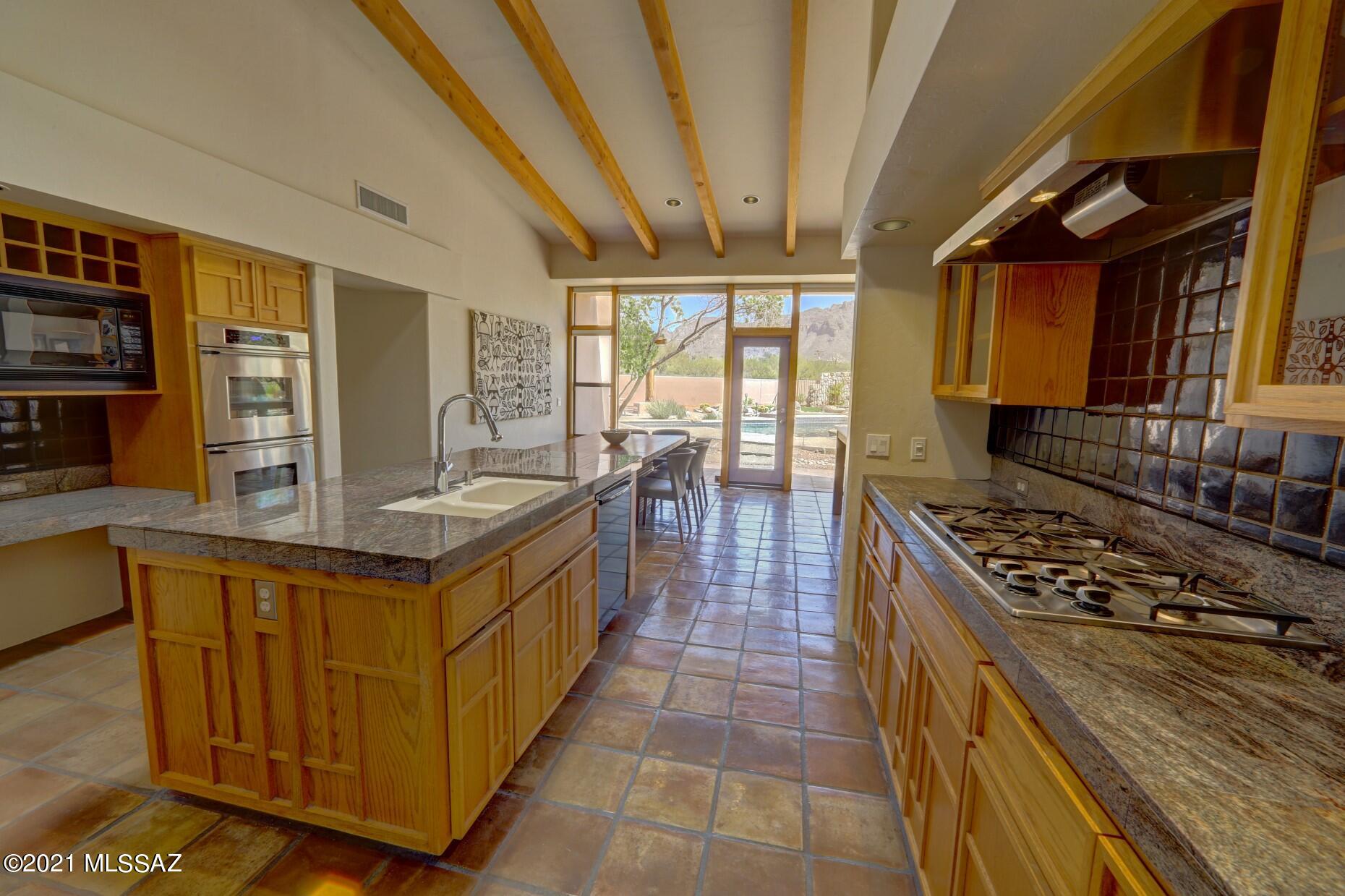 Miraval Place (1-7) - Residential