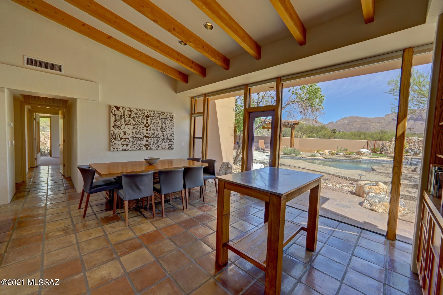 Miraval Place (1-7) - Residential