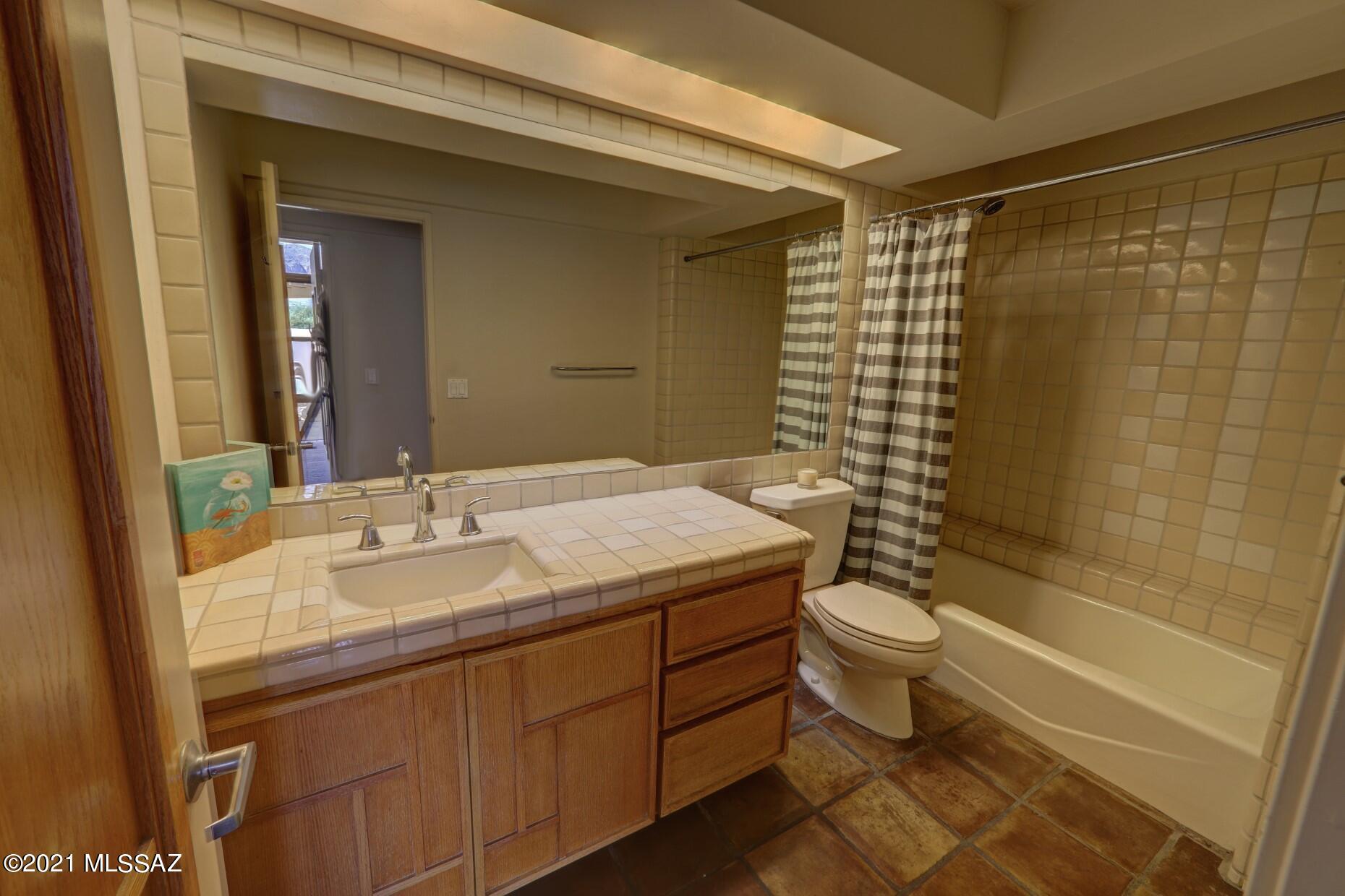 Miraval Place (1-7) - Residential